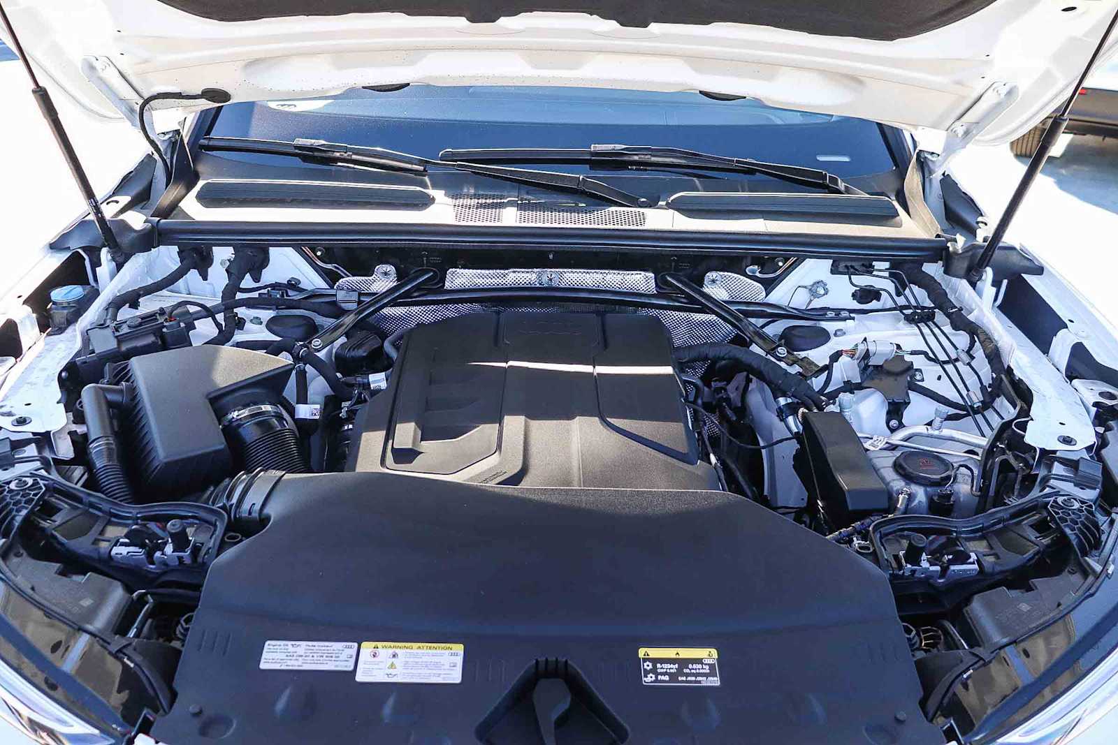 Thumbnail: 2025 Audi Q5 - 37