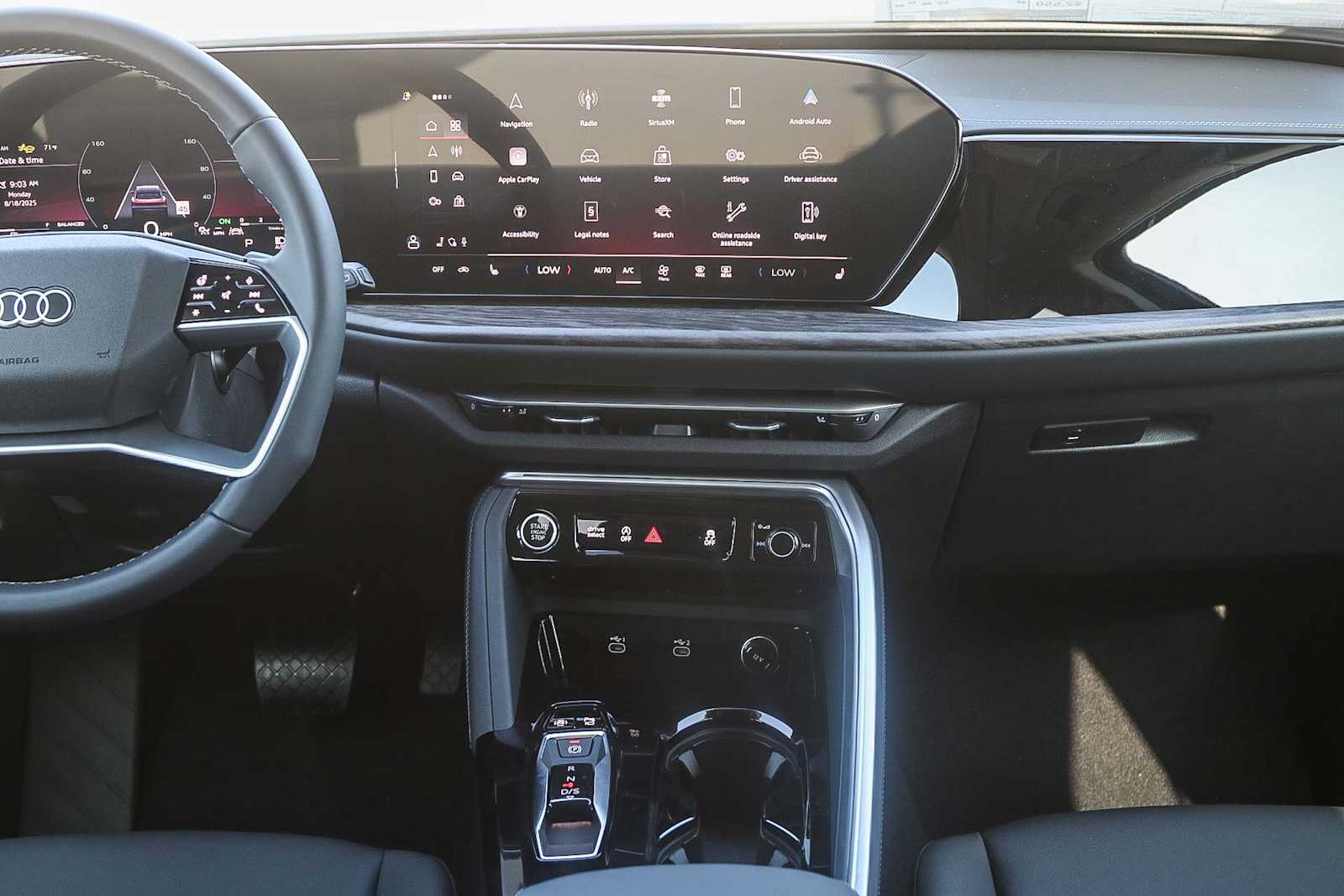 Thumbnail: 2025 Audi Q5 - 13