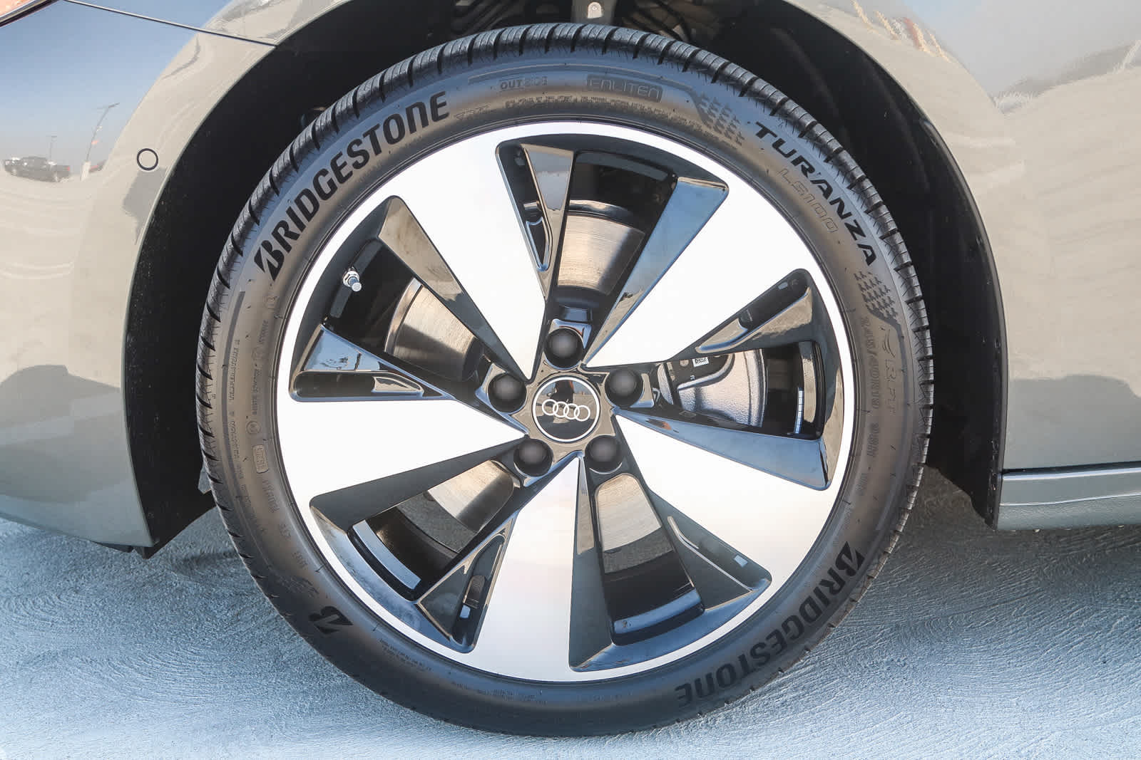 Thumbnail: 2025 Audi A5 - 13