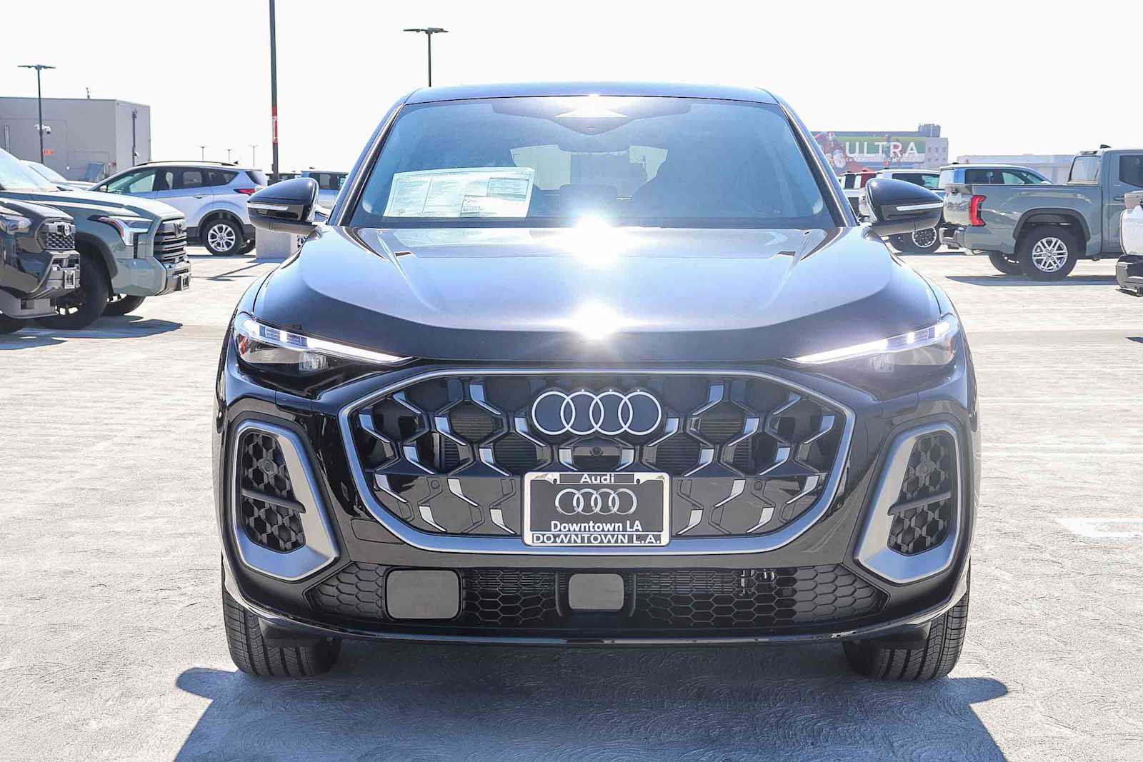 Thumbnail: 2025 Audi Q5 - 2