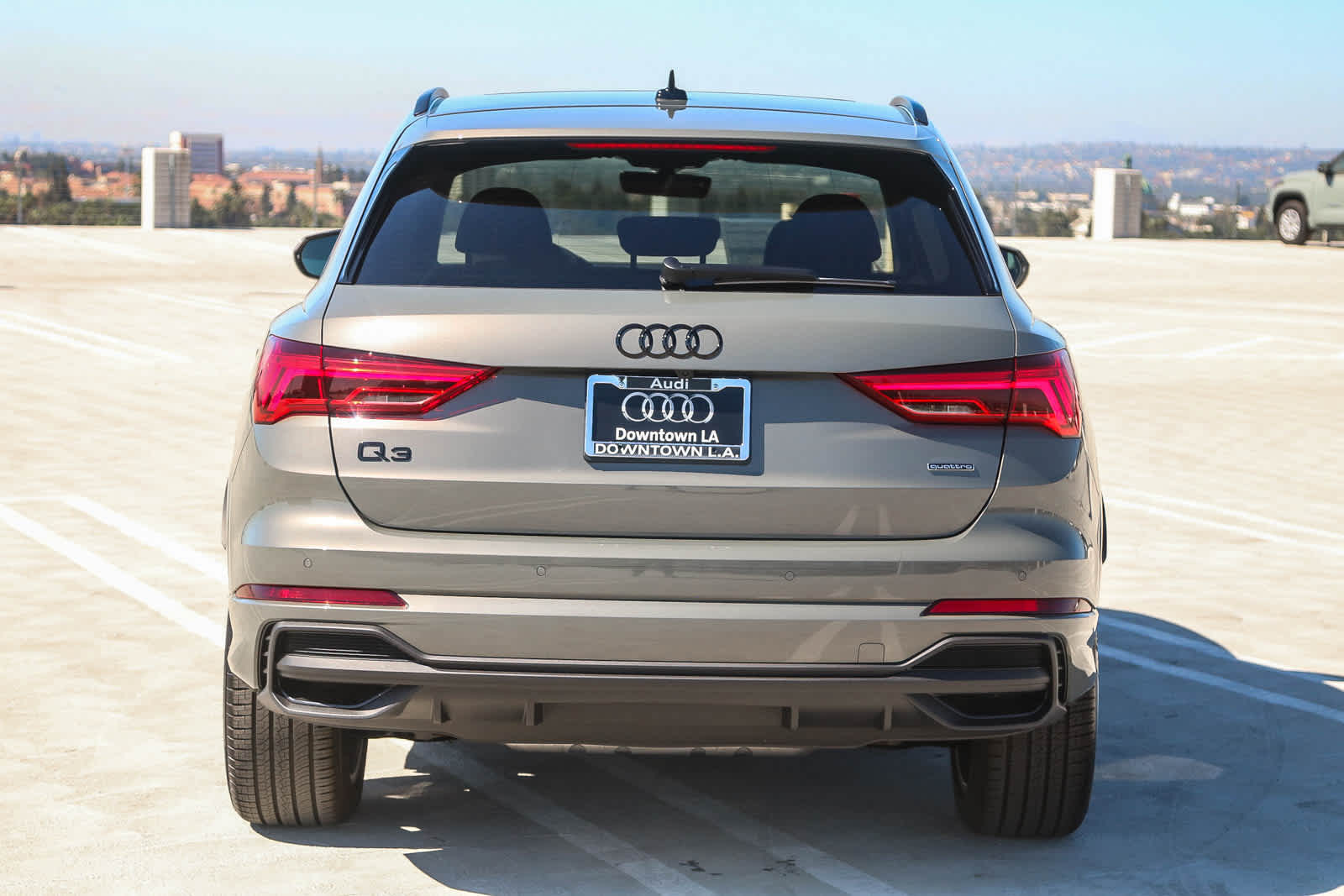 Thumbnail: 2025 Audi Q3 - 9