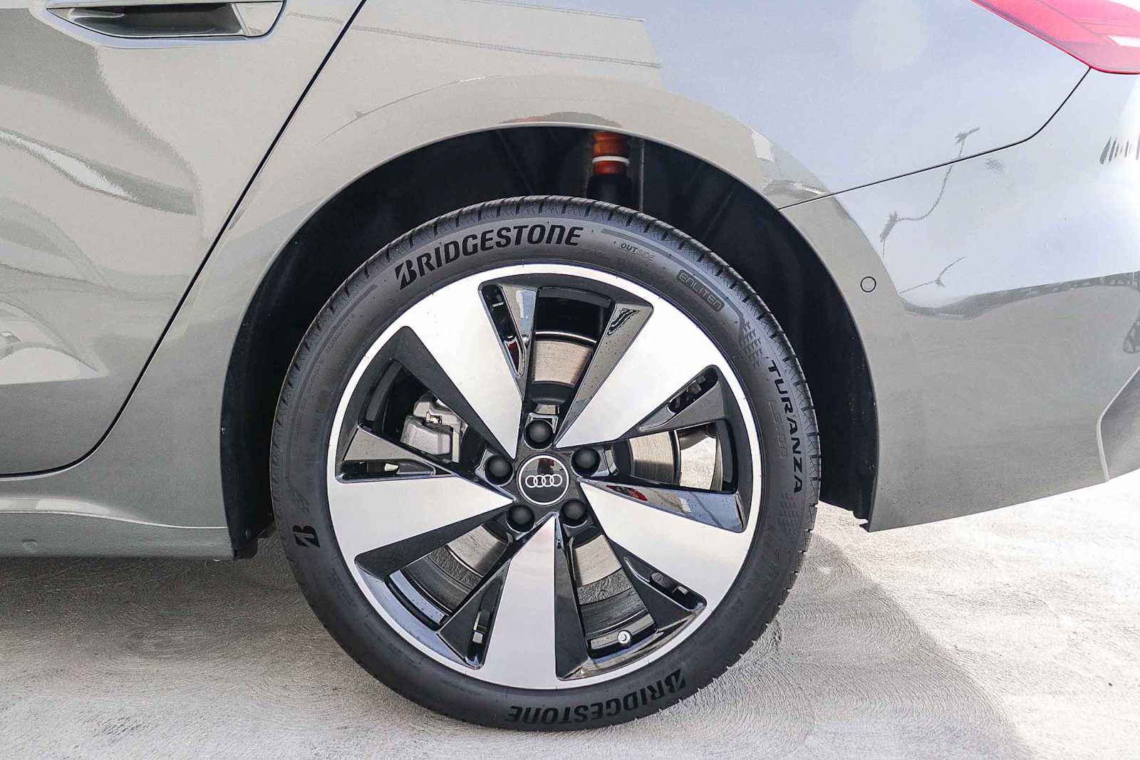 Thumbnail: 2025 Audi A5 - 13