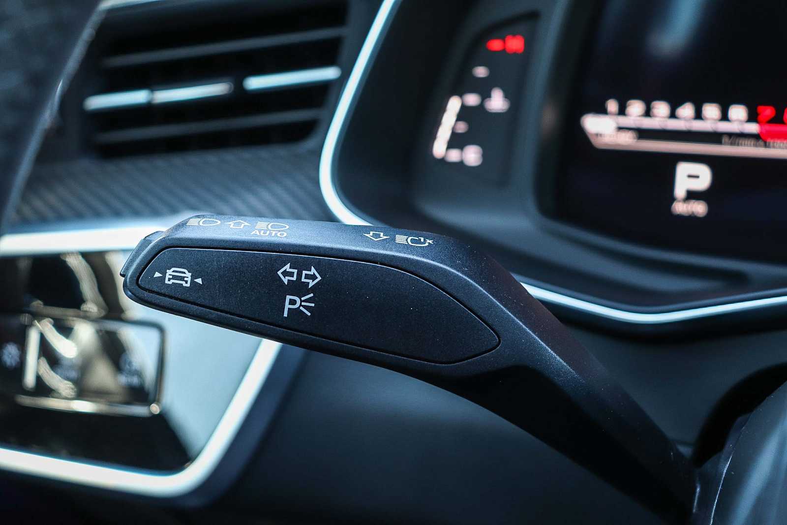 Thumbnail: 2023 Audi RS 7 - 31