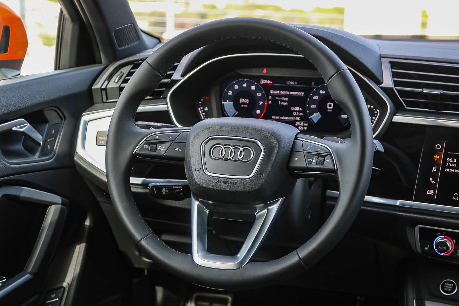 Thumbnail: 2025 Audi Q3 - 15