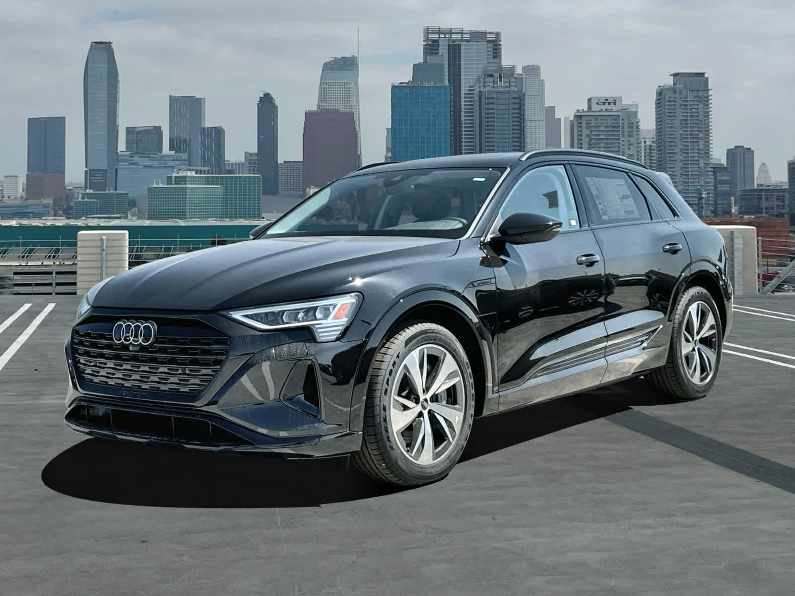 2024 Audi Q8 e-tron Premium -
                Los Angeles, CA