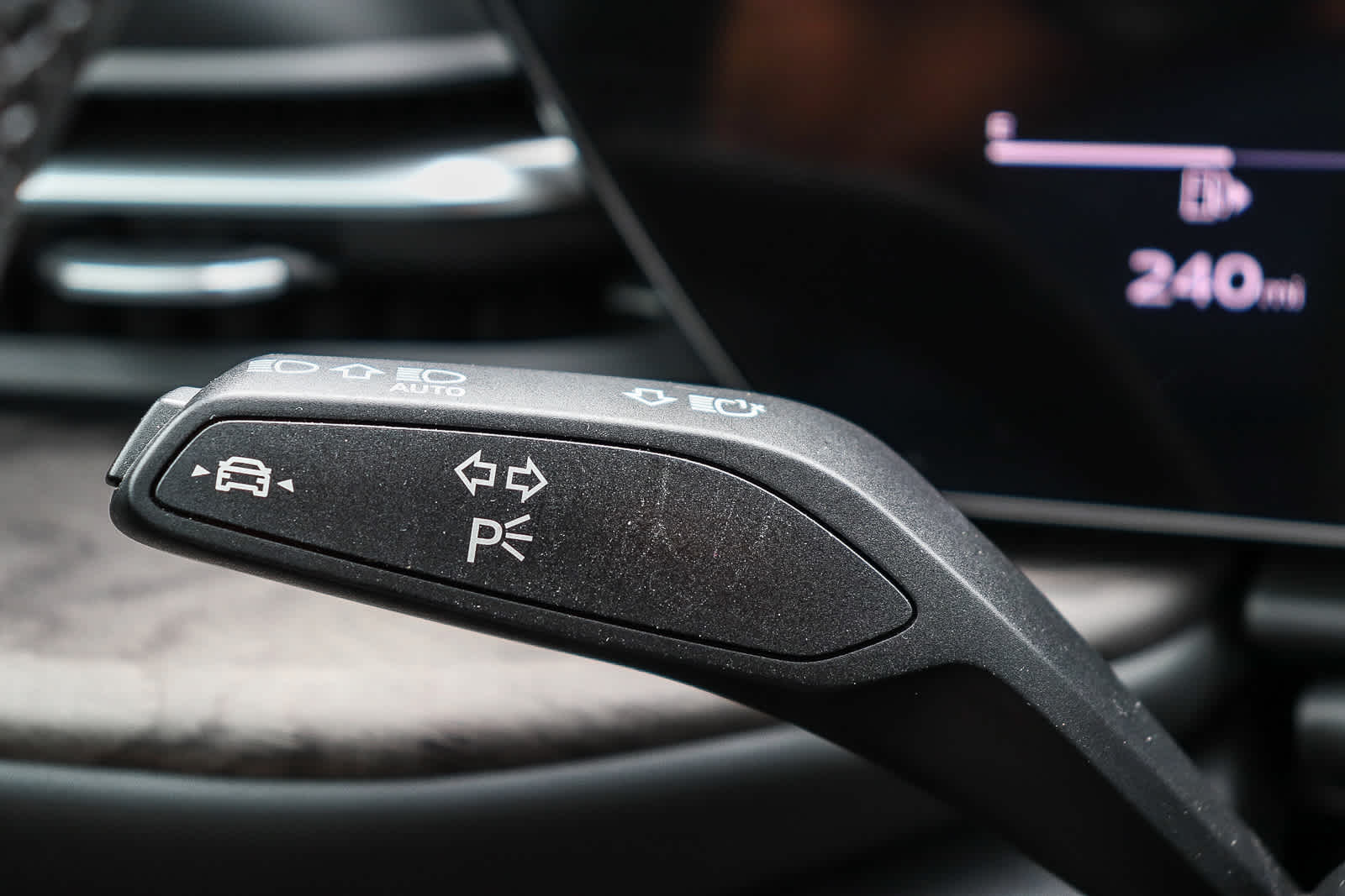 Thumbnail: 2025 Audi Q5 - 28