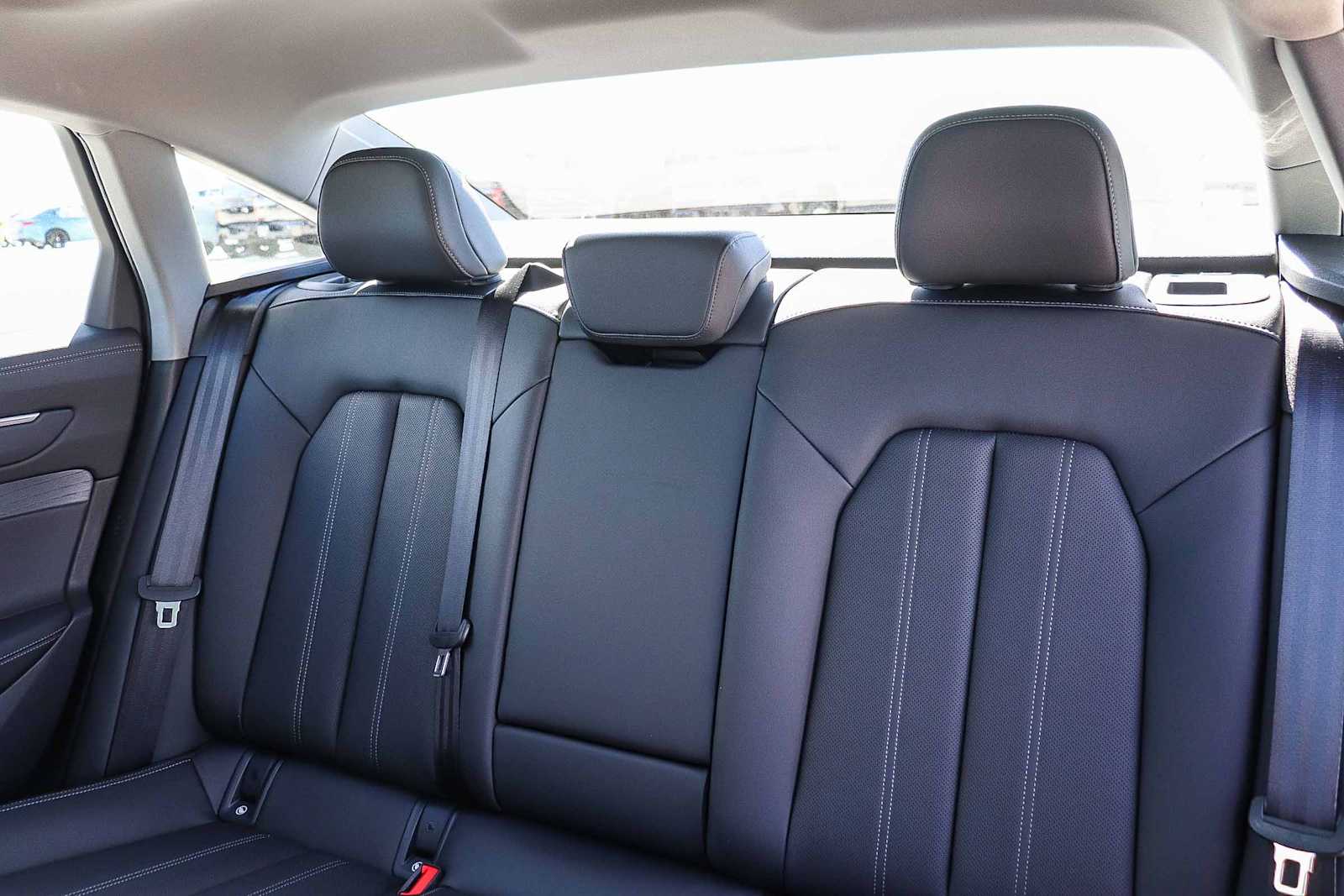 Thumbnail: 2026 Audi A6 - 23