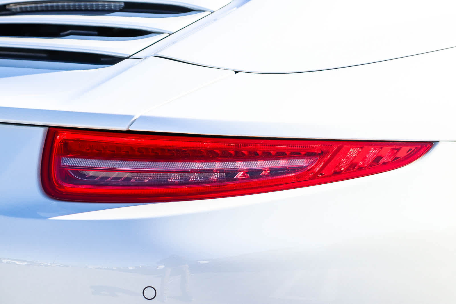 Thumbnail: 2014 Porsche 911 - 16