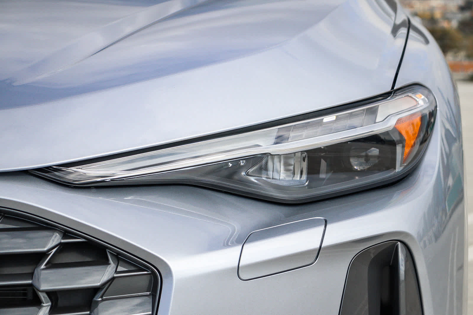 Thumbnail: 2025 Audi Q5 - 4