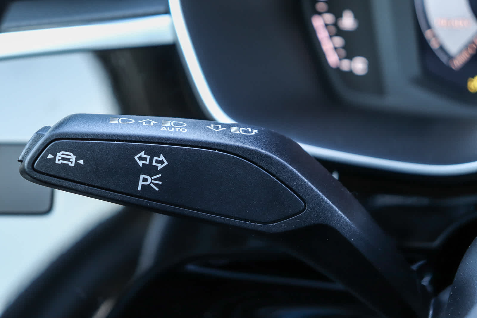 Thumbnail: 2025 Audi Q3 - 32