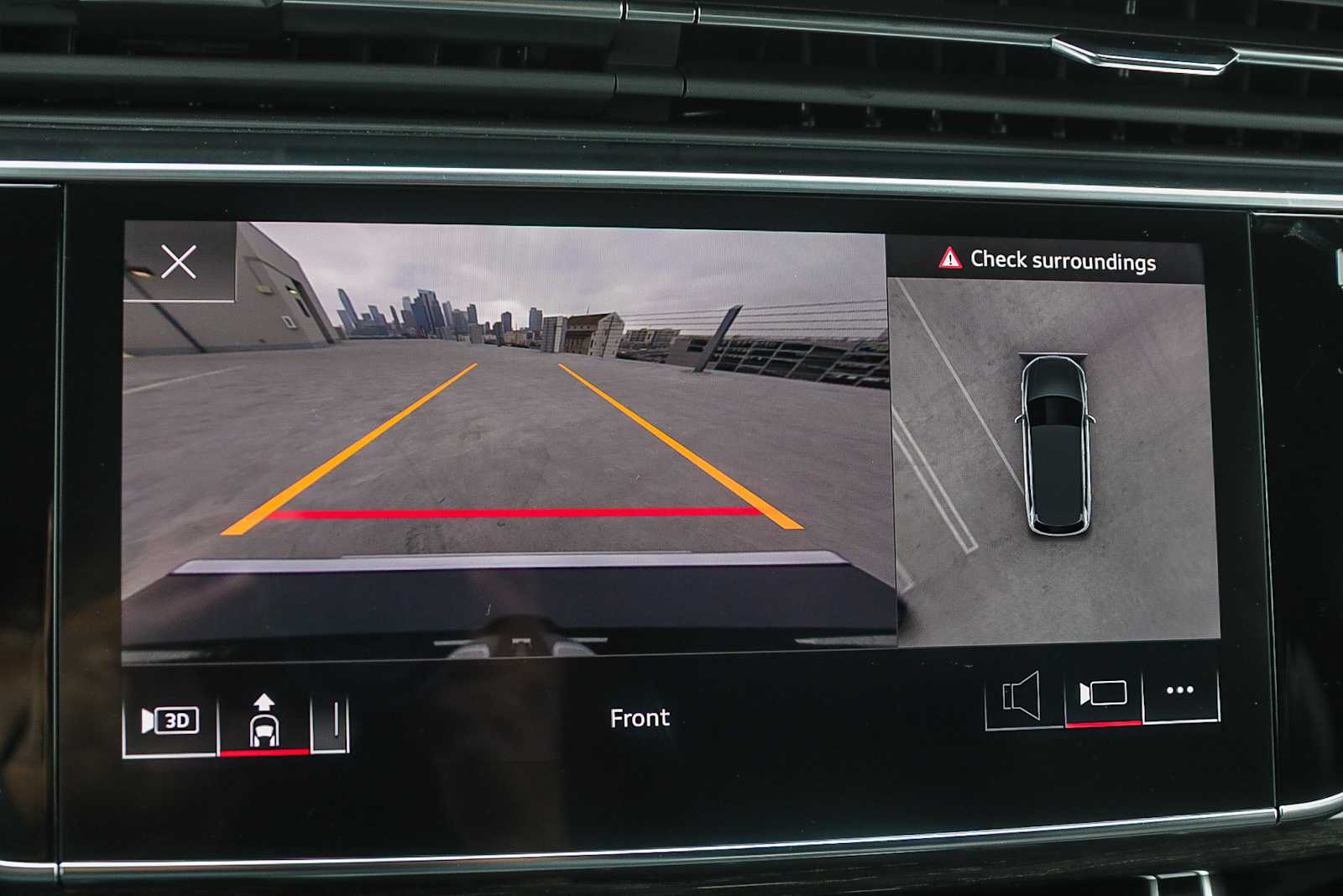 Thumbnail: 2025 Audi Q7 - 24