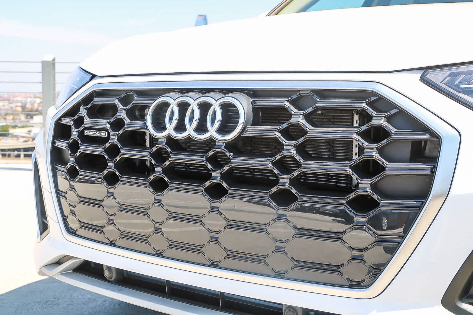 2024 Audi Q5 e Premium 5
