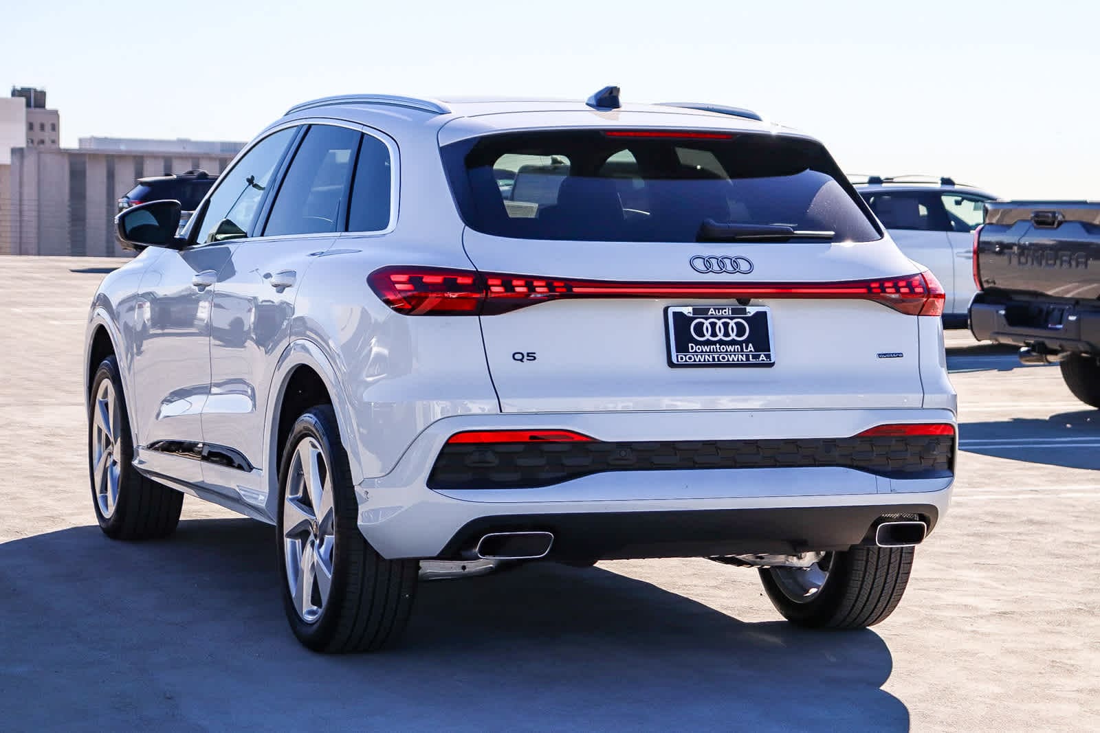 Thumbnail: 2025 Audi Q5 - 6