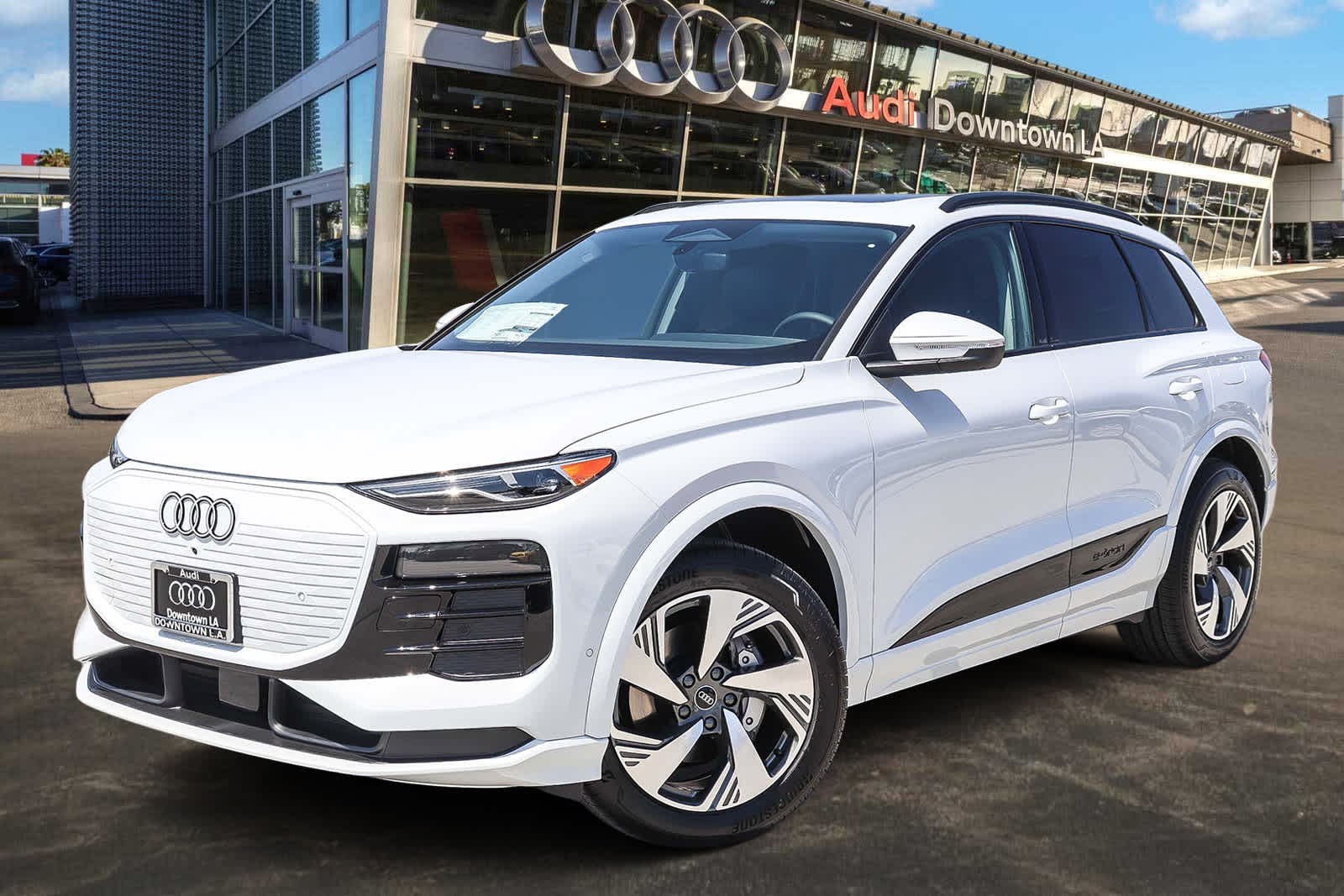 2025 Audi Q6 e-tron Premium -
                  Los Angeles, CA