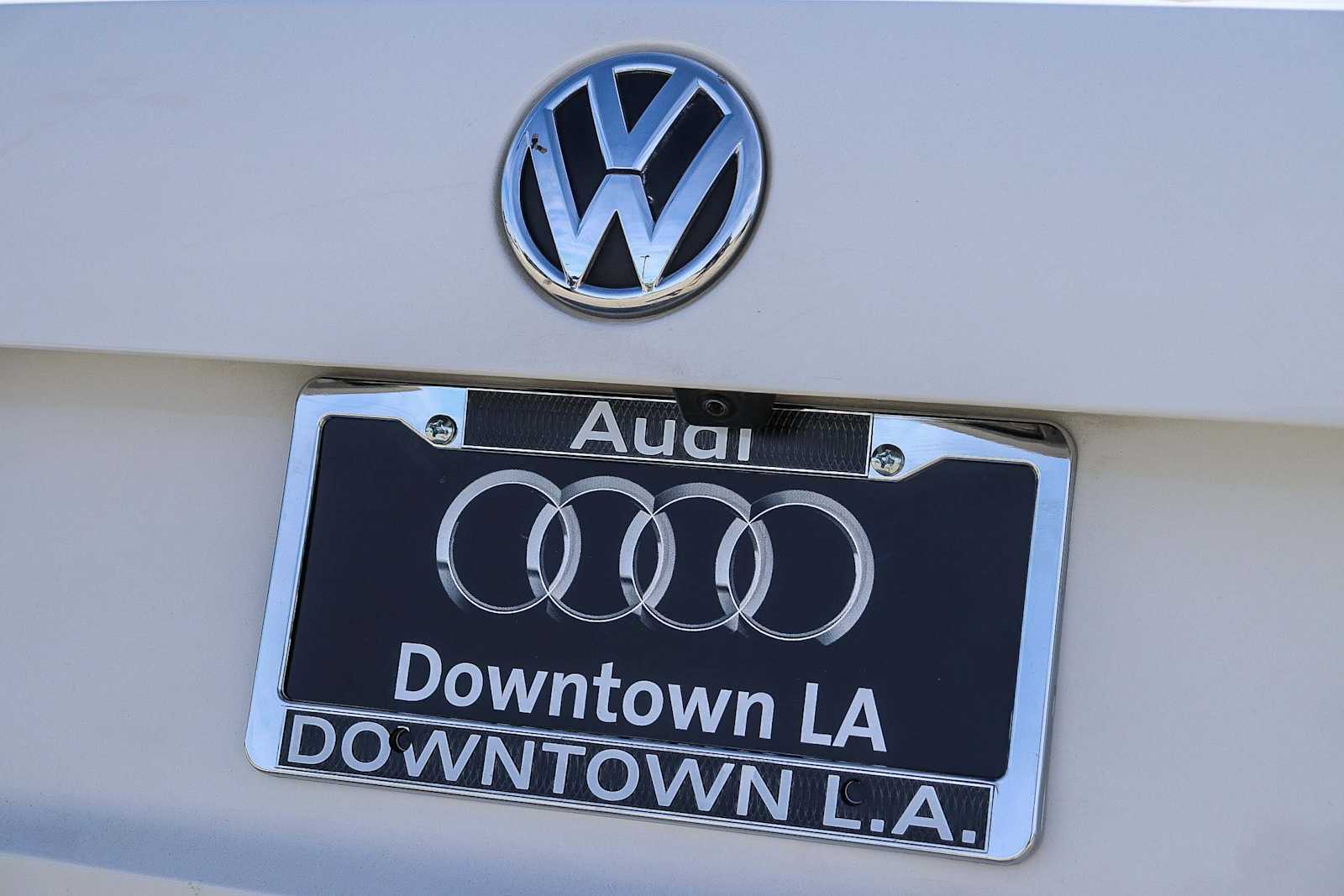 Thumbnail: 2015 Volkswagen Passat - 11