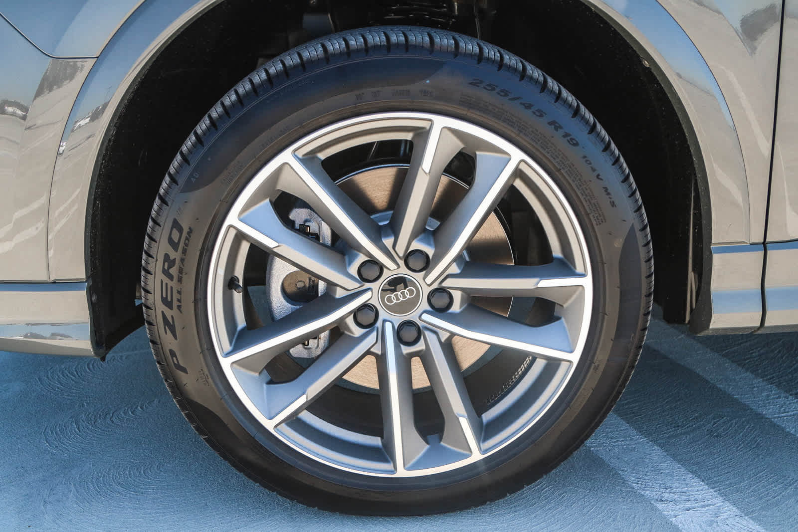 Thumbnail: 2025 Audi Q3 - 15