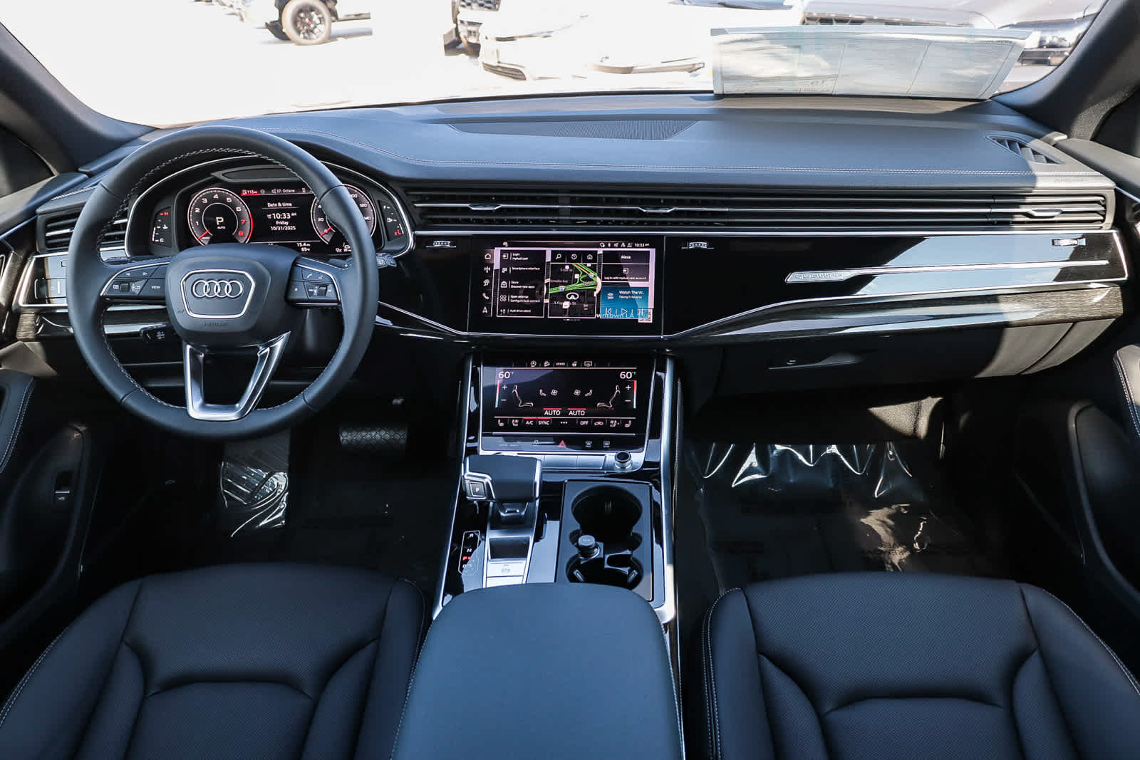 Thumbnail: 2026 Audi Q8 - 16