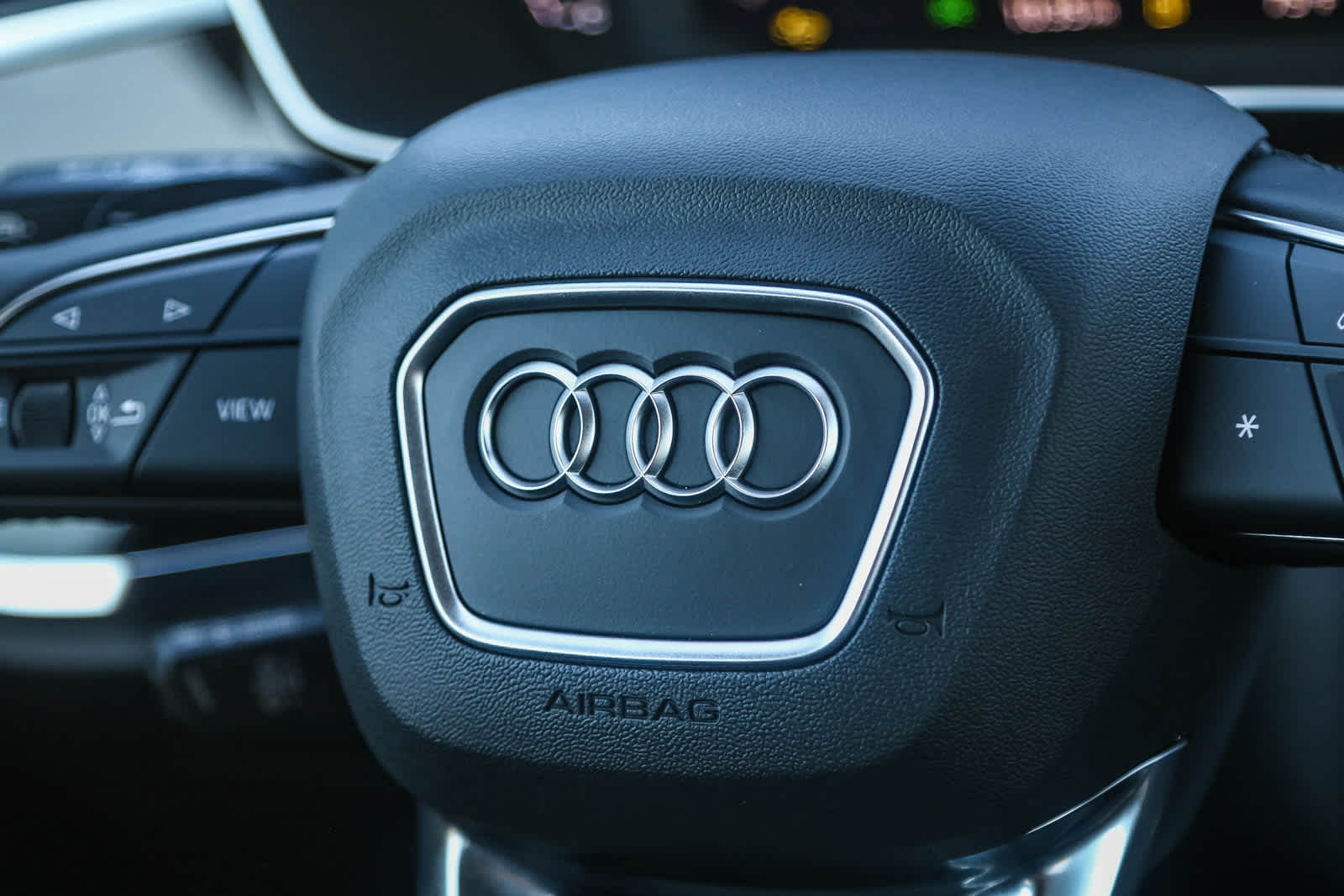 Thumbnail: 2025 Audi Q3 - 24