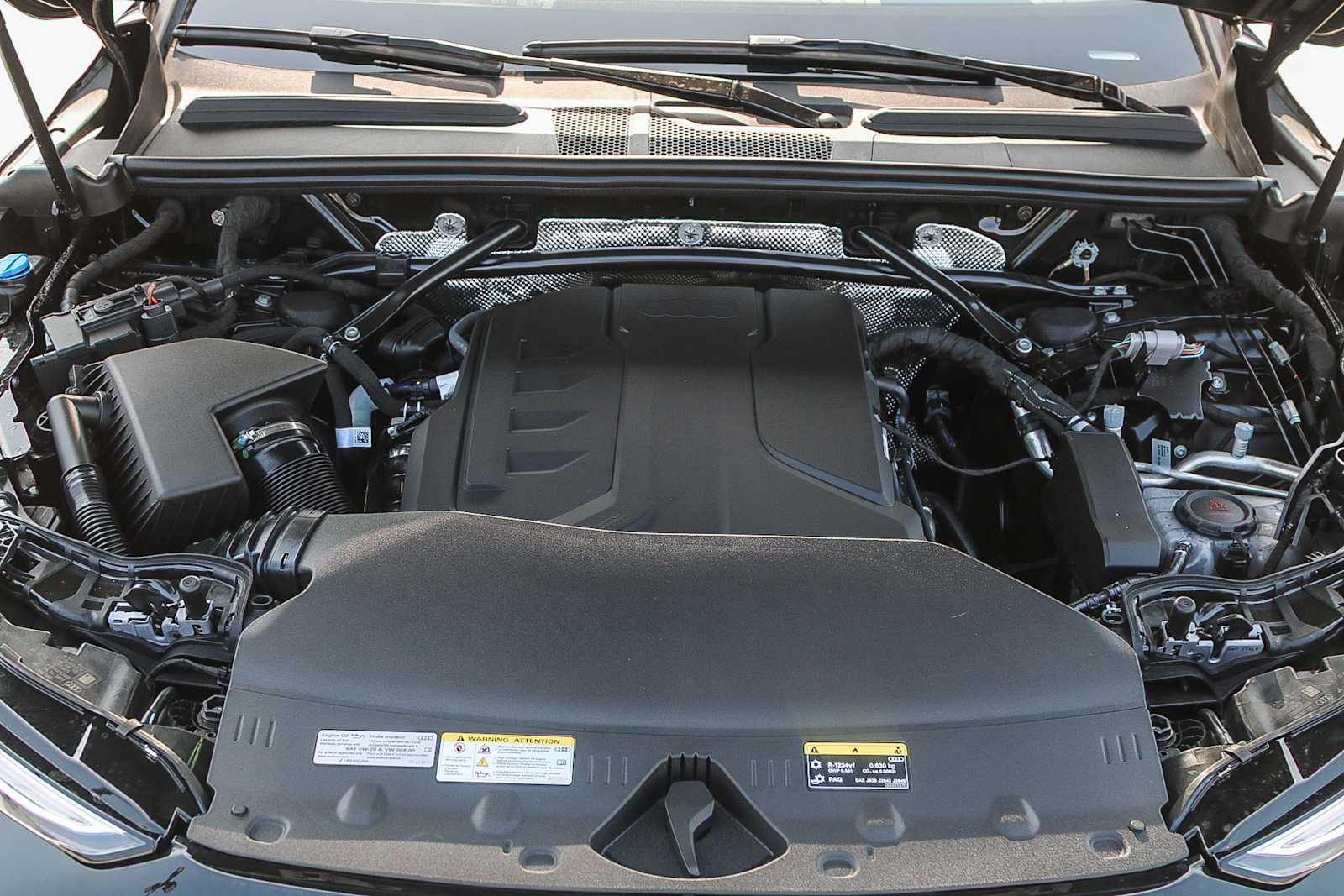 Thumbnail: 2025 Audi Q5 - 26