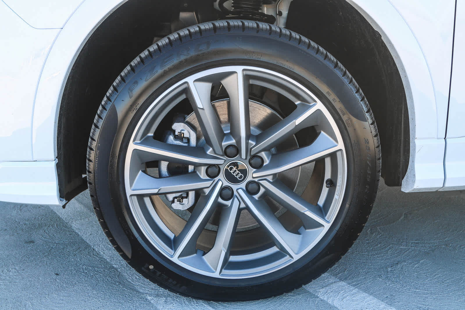 Thumbnail: 2025 Audi Q3 - 15