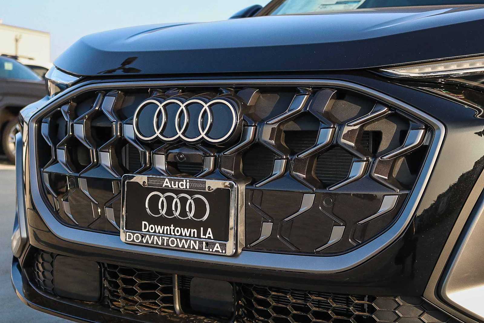 Thumbnail: 2025 Audi Q5 - 6