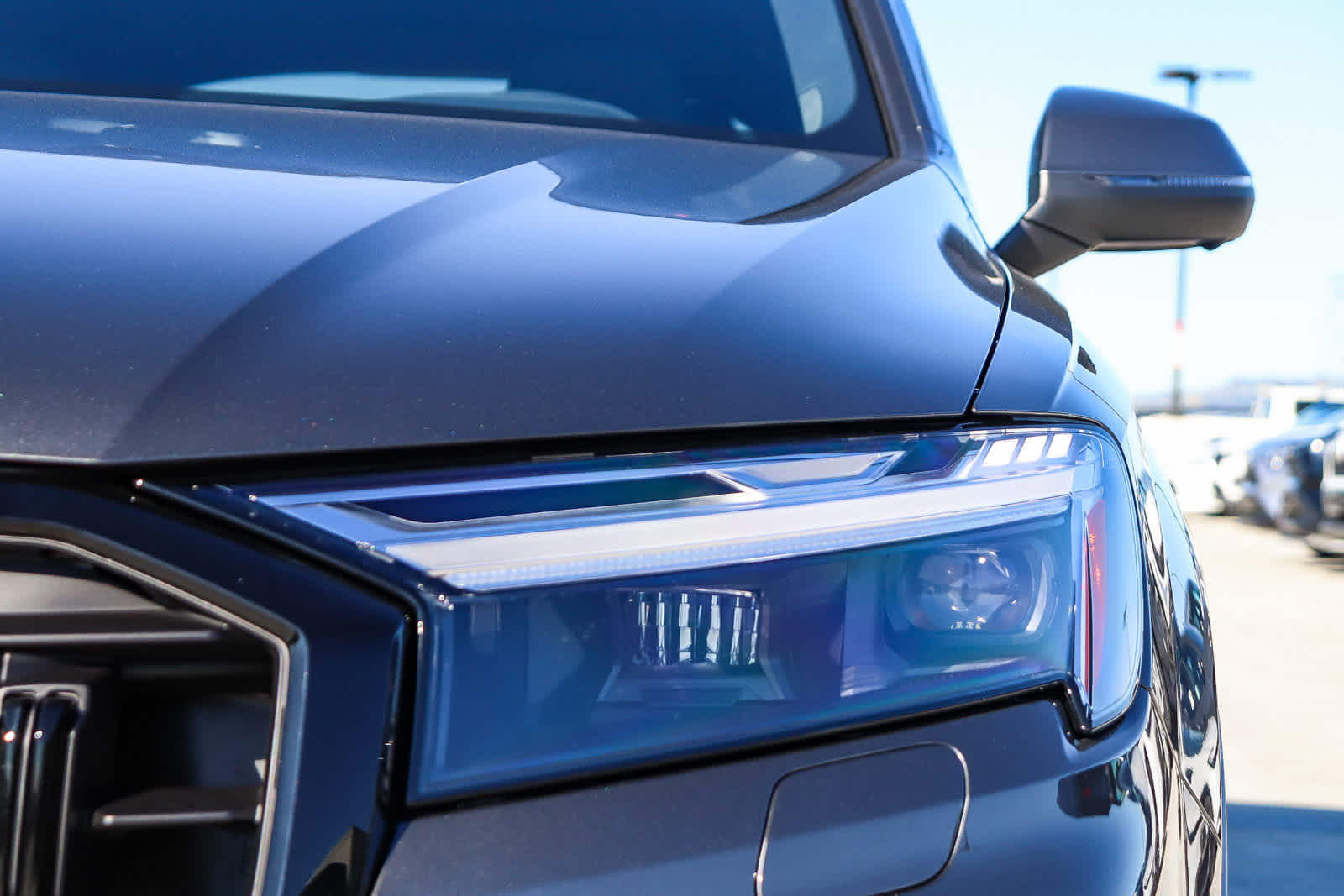 Thumbnail: 2026 Audi Q7 - 7