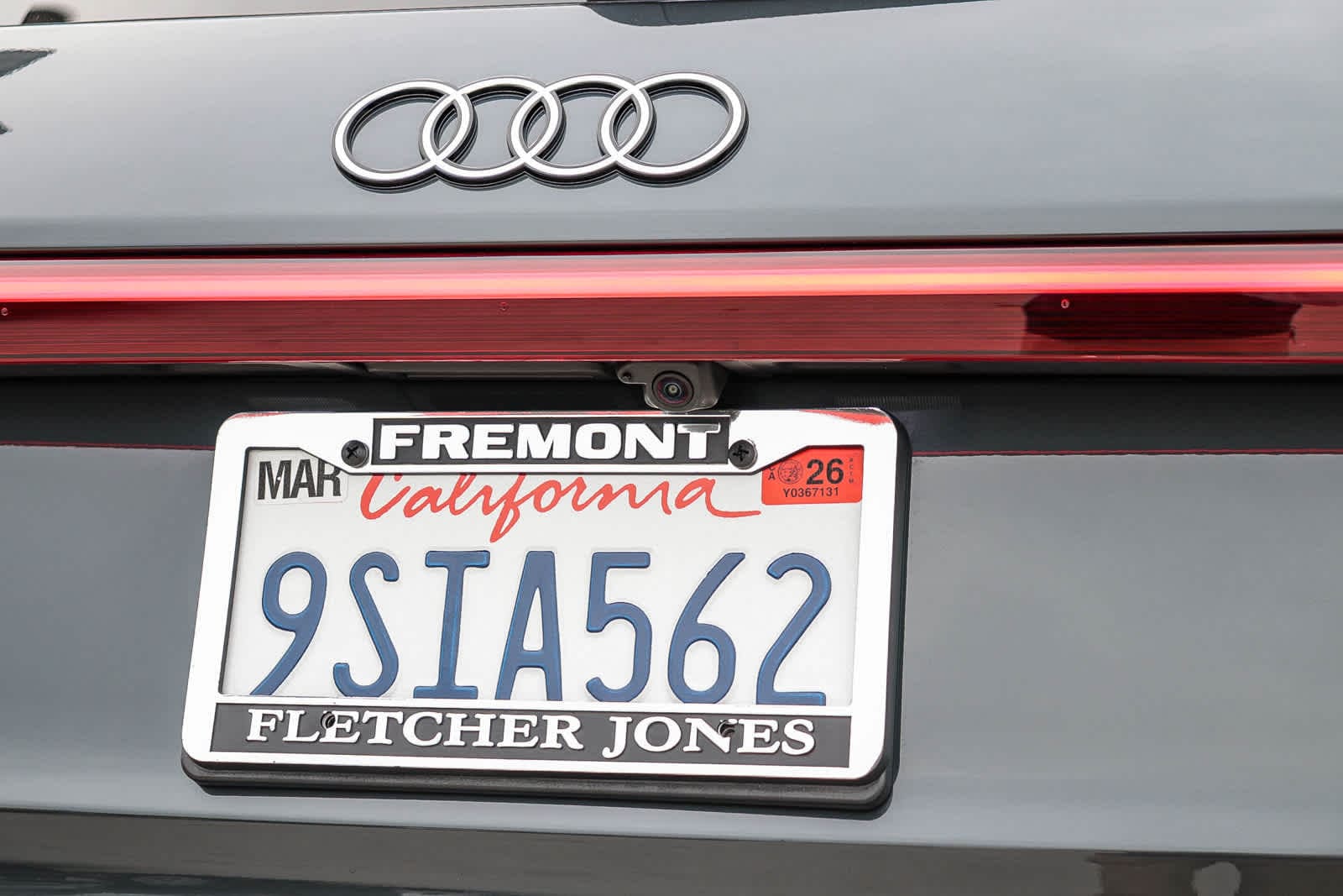 Thumbnail: 2025 Audi Q6 e-tron - 11