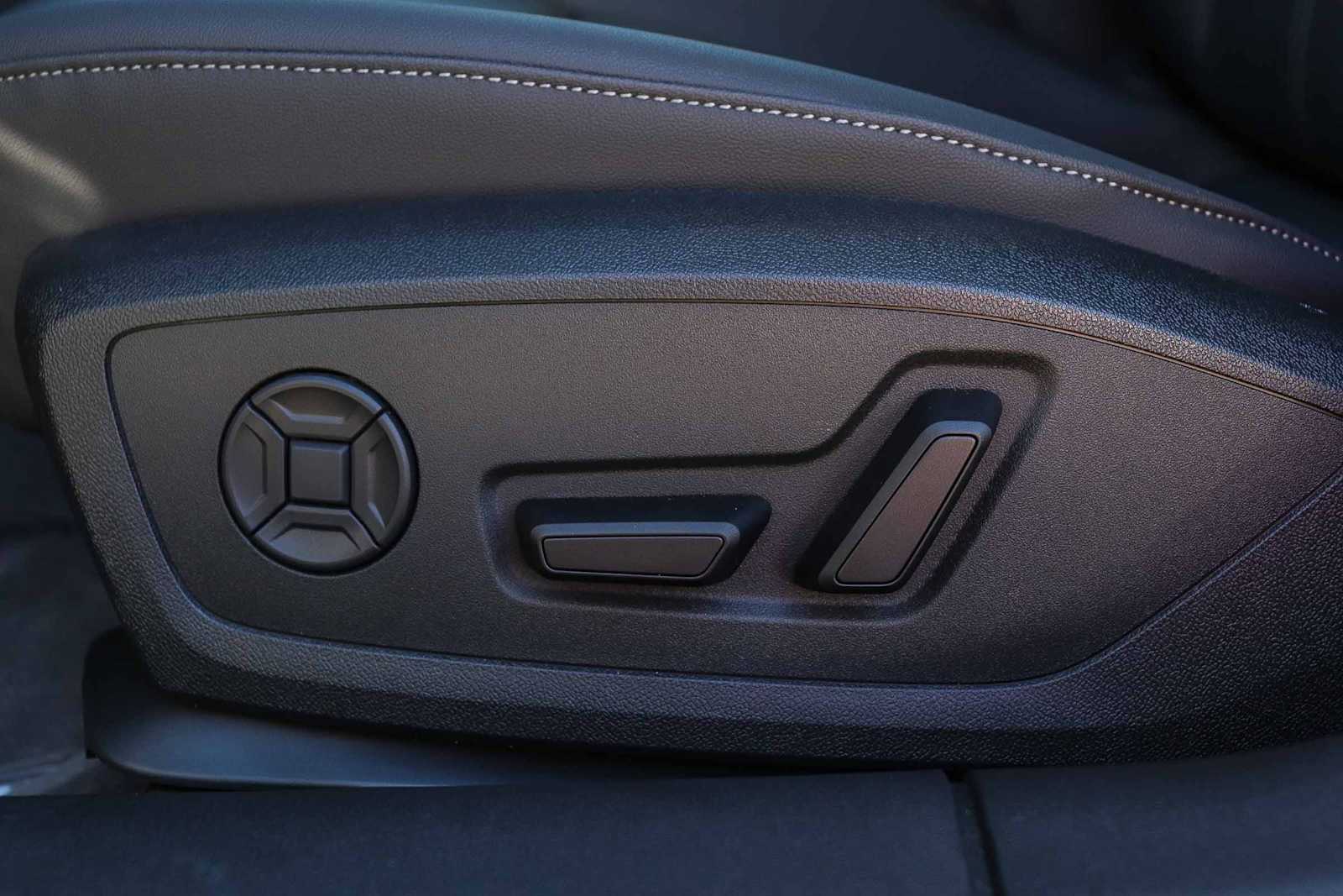 Thumbnail: 2025 Audi A5 - 25