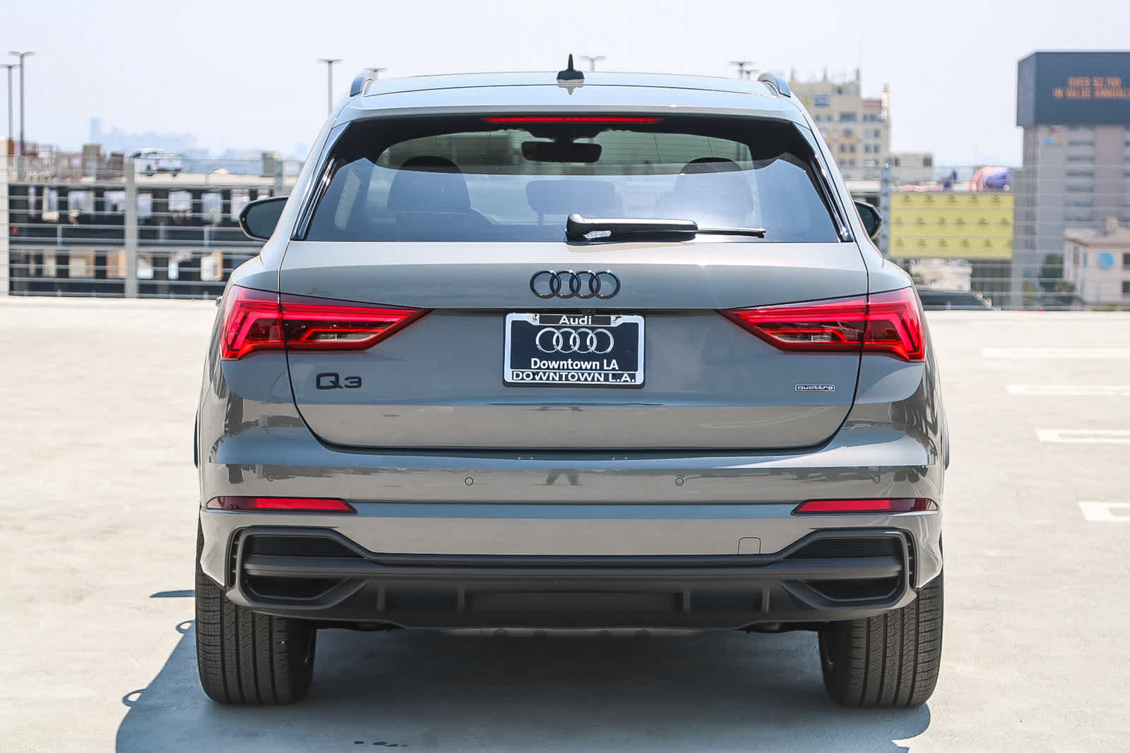 Thumbnail: 2025 Audi Q3 - 7