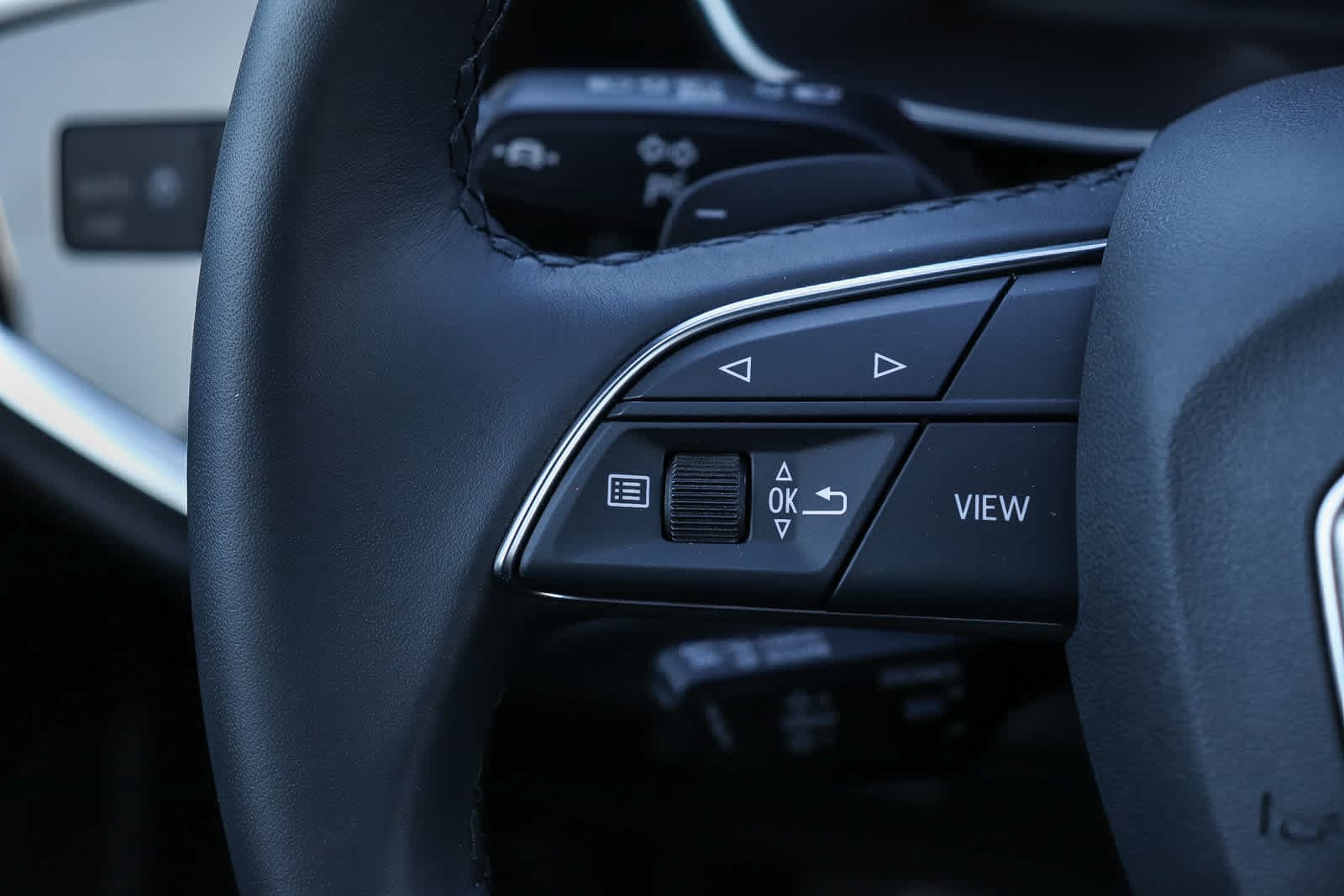 Thumbnail: 2025 Audi Q3 - 20