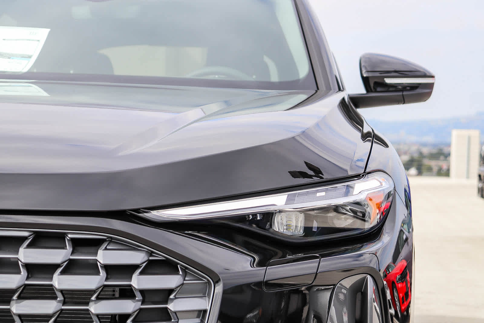 Thumbnail: 2025 Audi Q5 - 4