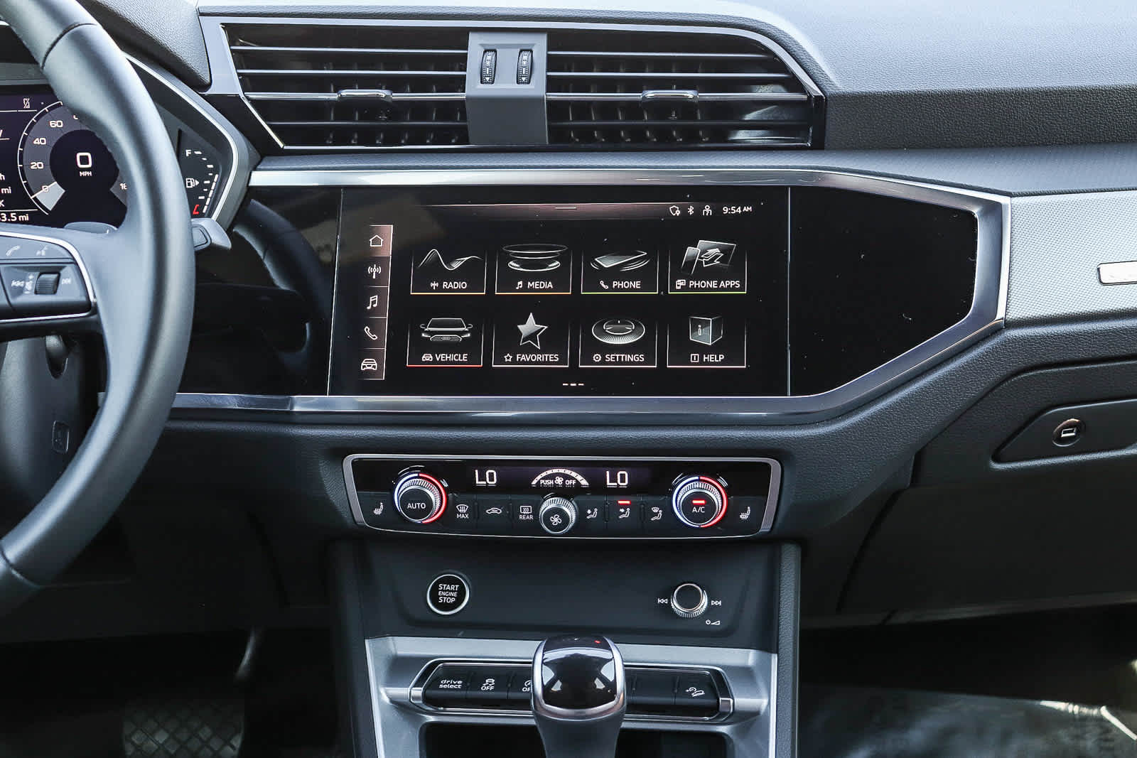 Thumbnail: 2025 Audi Q3 - 17