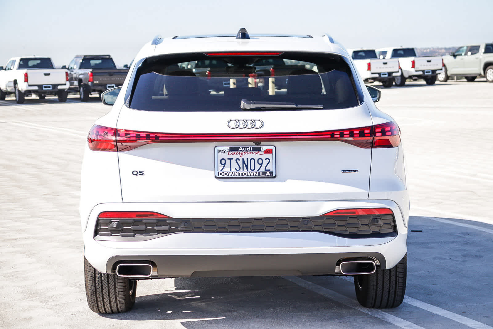 Thumbnail: 2025 Audi Q5 - 8