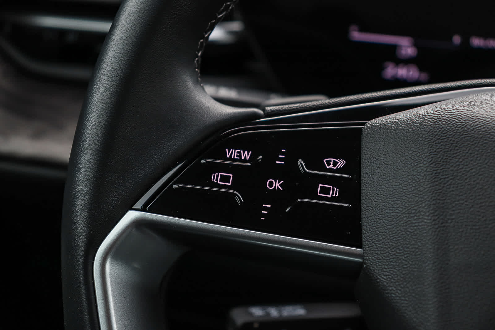 Thumbnail: 2025 Audi Q5 - 17