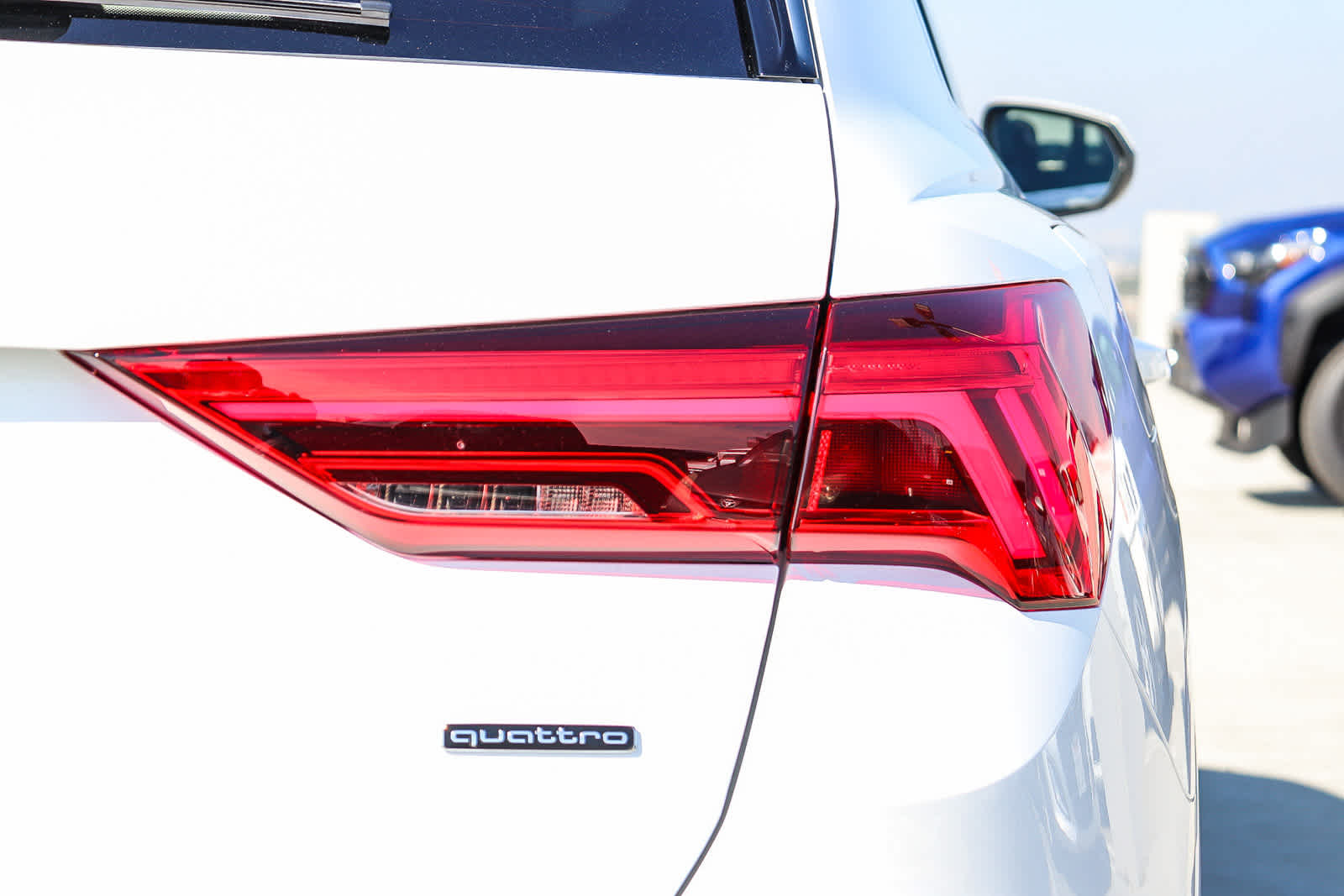 Thumbnail: 2025 Audi Q3 - 10