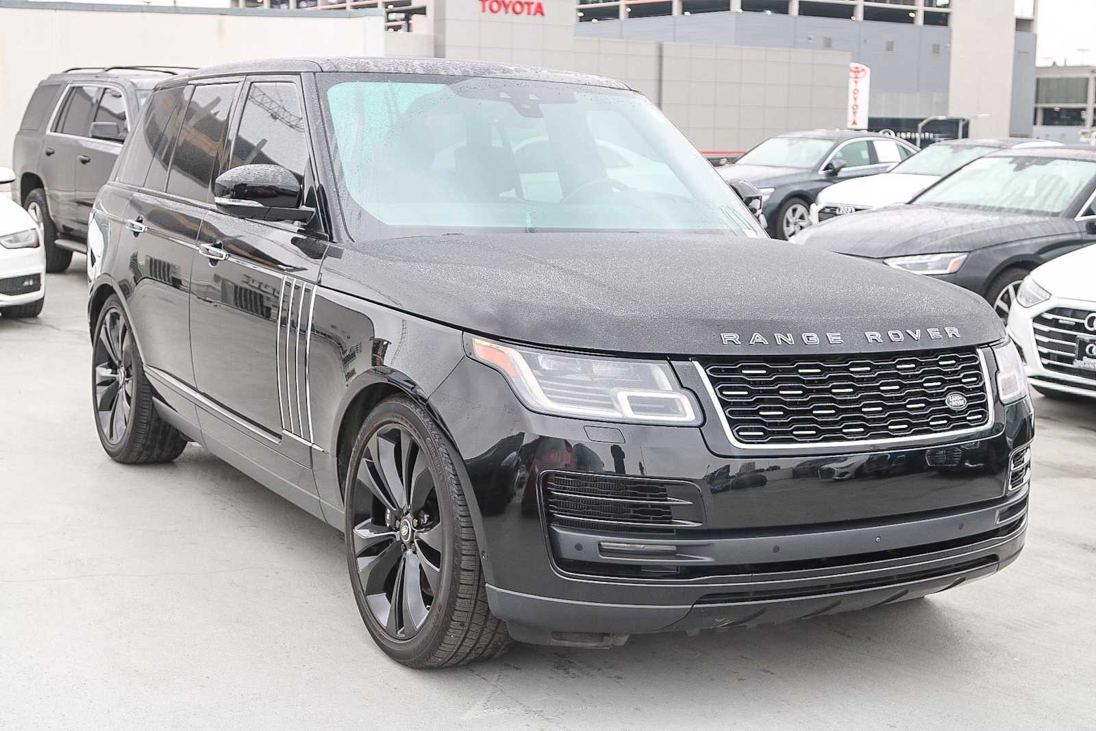 Thumbnail: 2021 Land Rover Range Rover - 3
