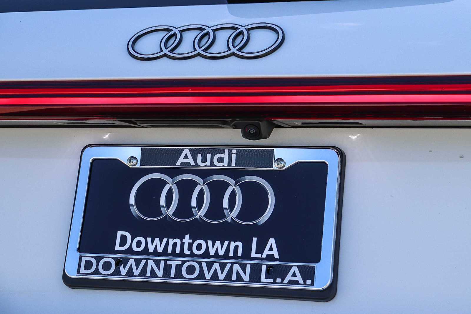 Thumbnail: 2025 Audi Q5 - 11