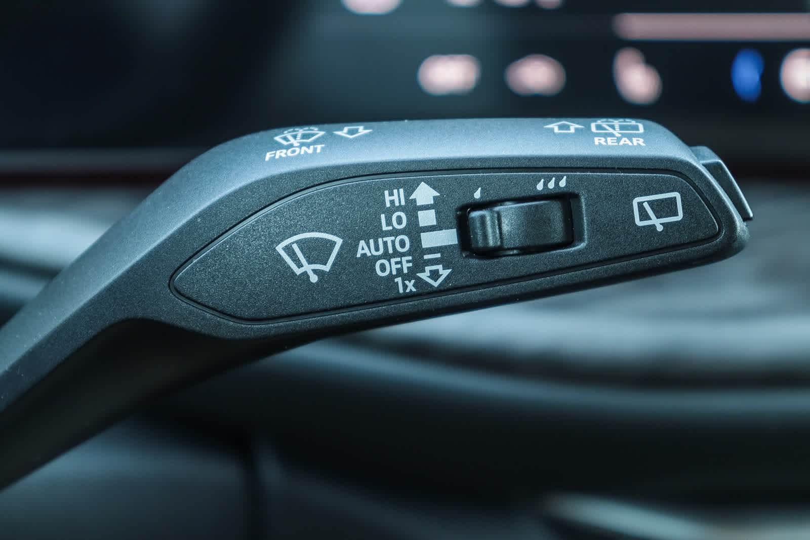 Thumbnail: 2025 Audi Q5 - 32