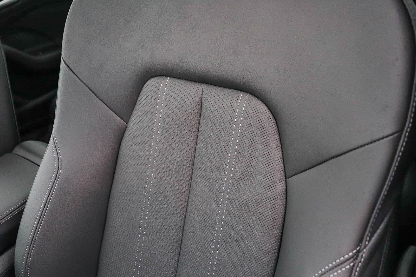 Thumbnail: 2026 Audi A6 - 32