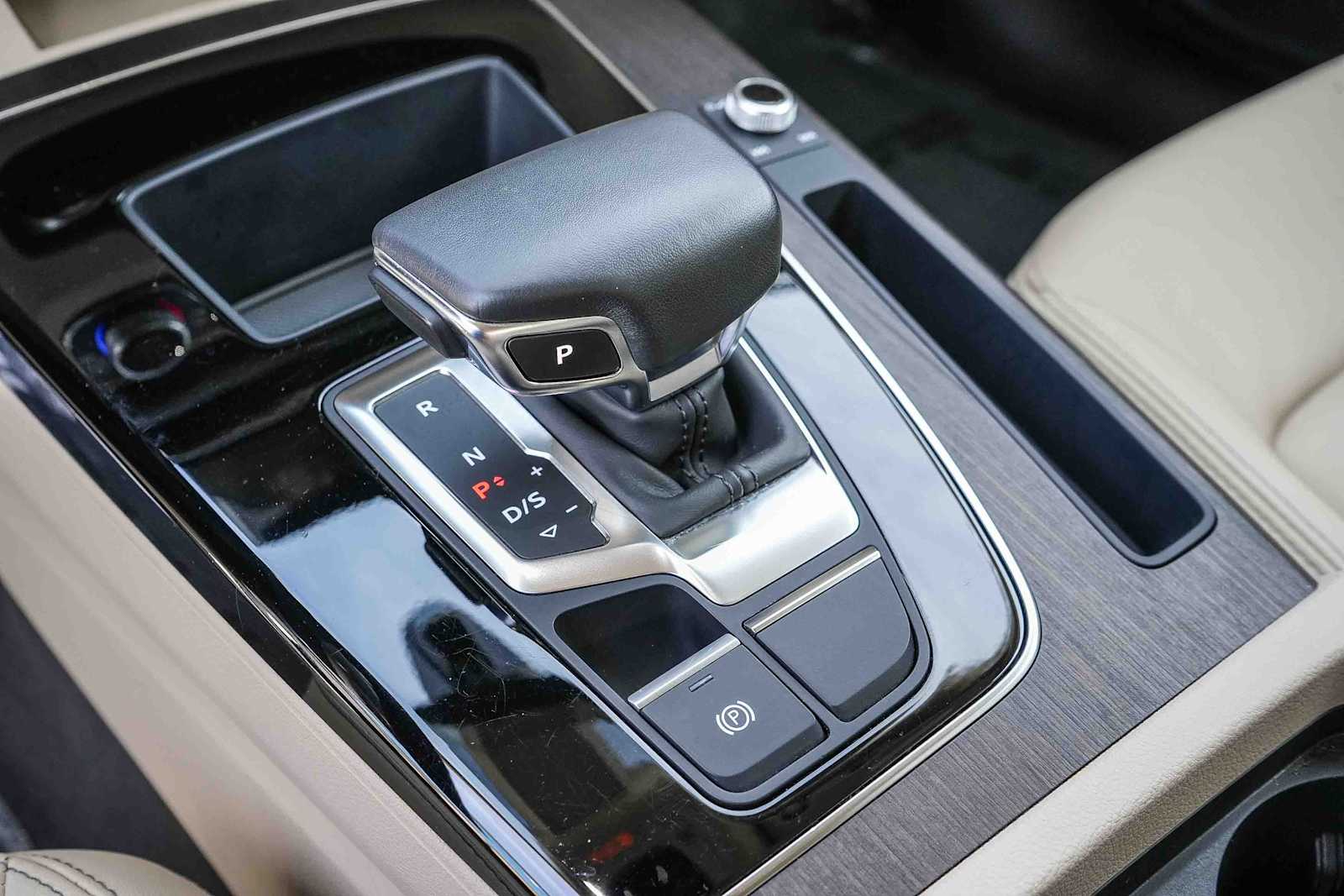 Thumbnail: 2023 Audi Q5 - 27