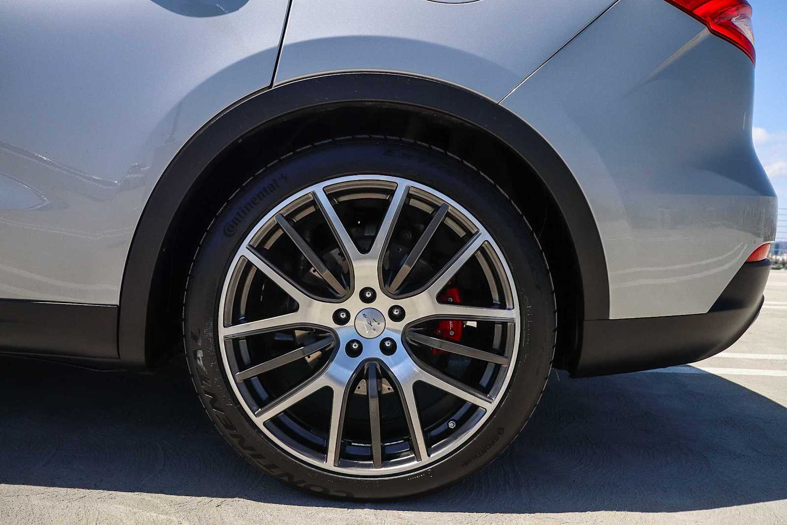 Thumbnail: 2017 Maserati Levante - 13