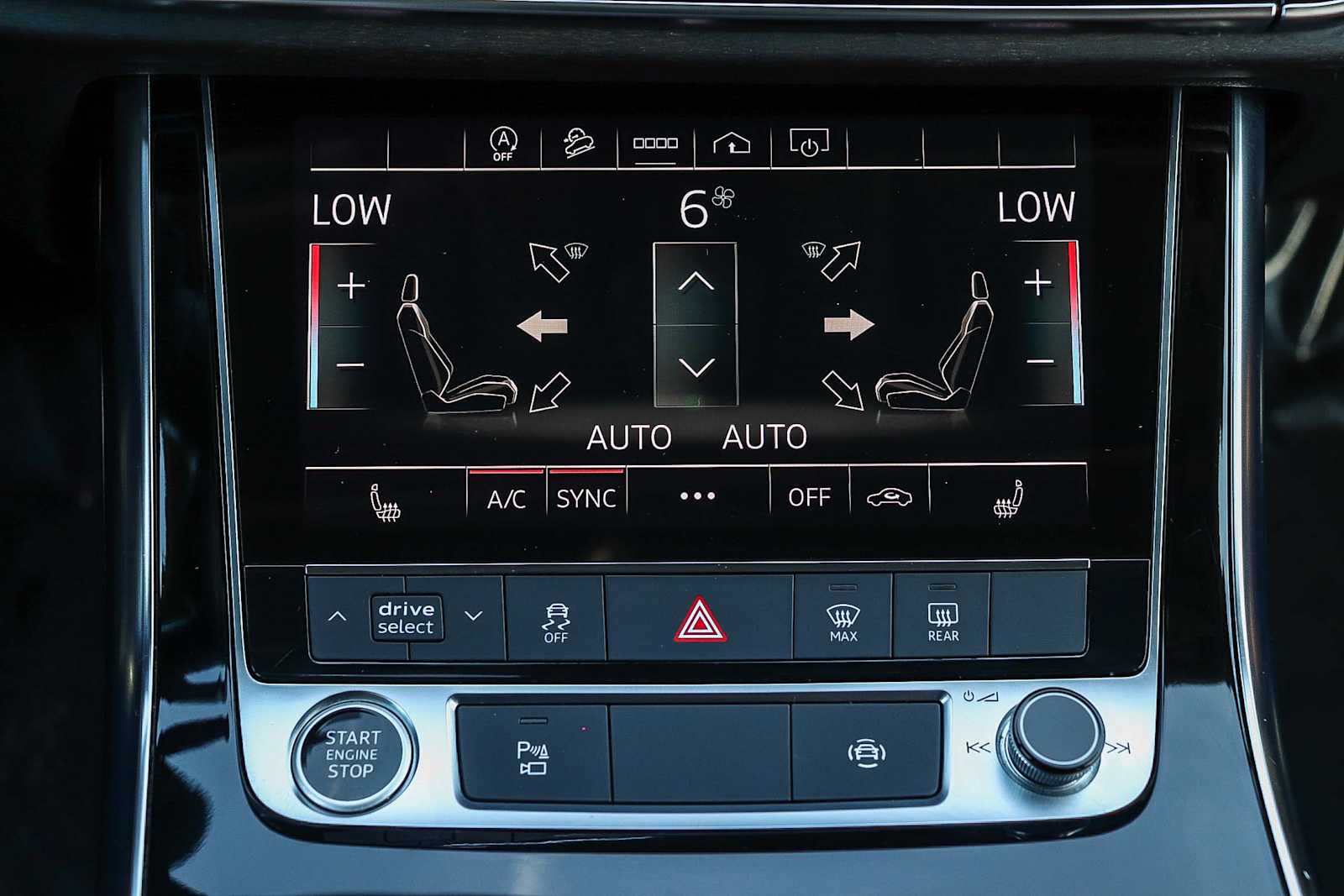 Thumbnail: 2023 Audi Q7 - 18