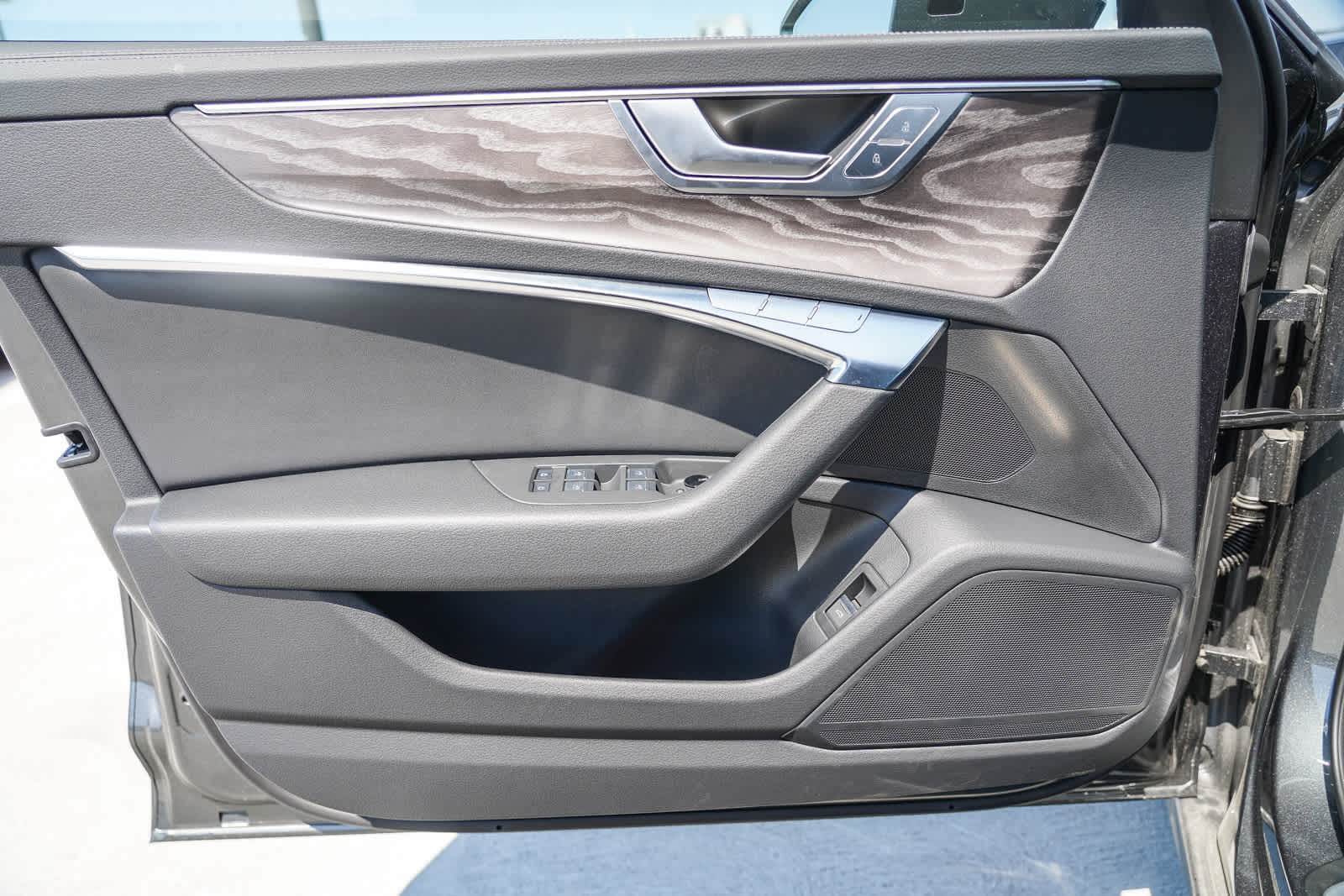 Thumbnail: 2025 Audi A6 - 42