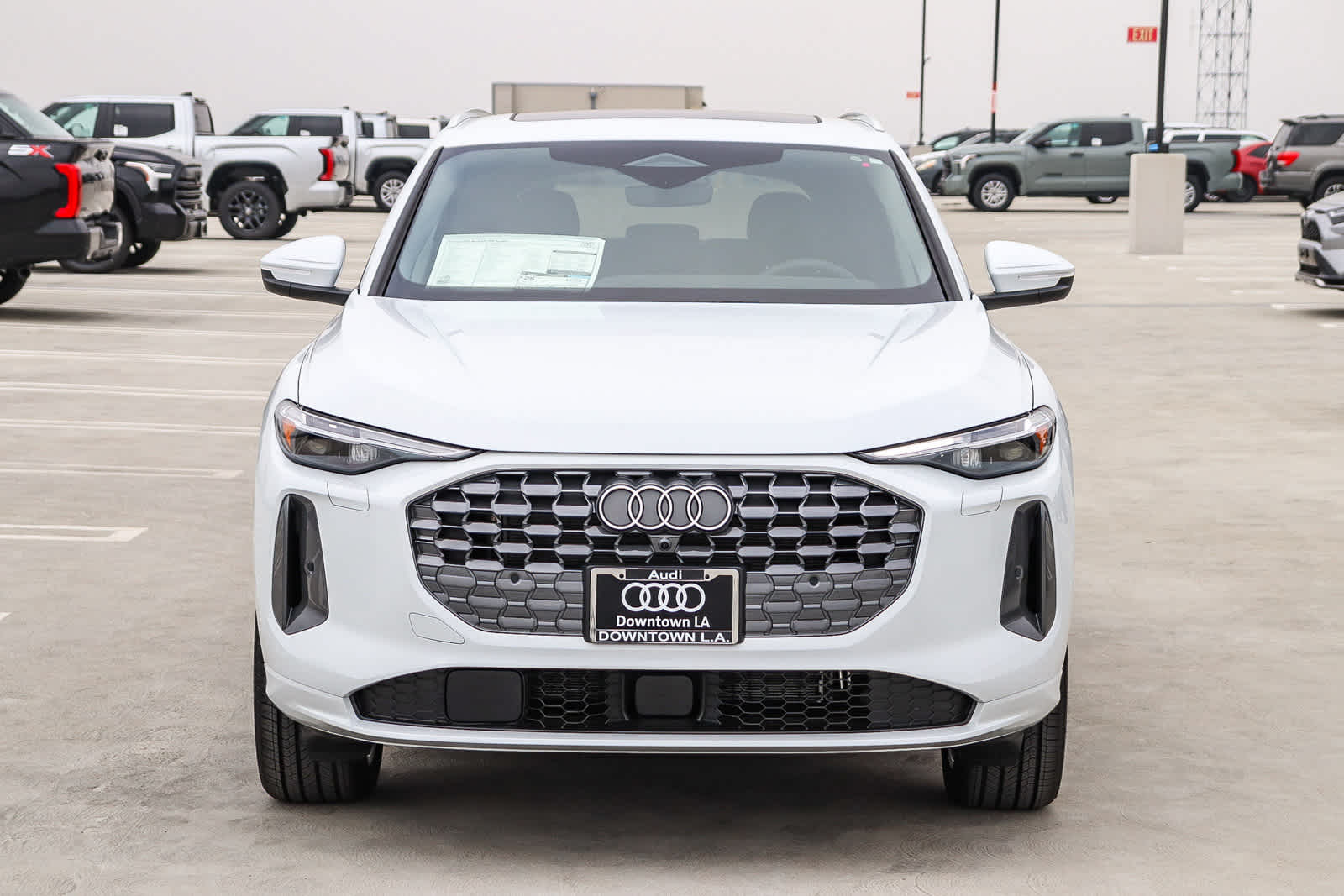 Thumbnail: 2025 Audi Q5 - 2