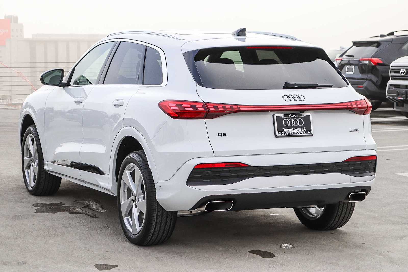 Thumbnail: 2025 Audi Q5 - 6