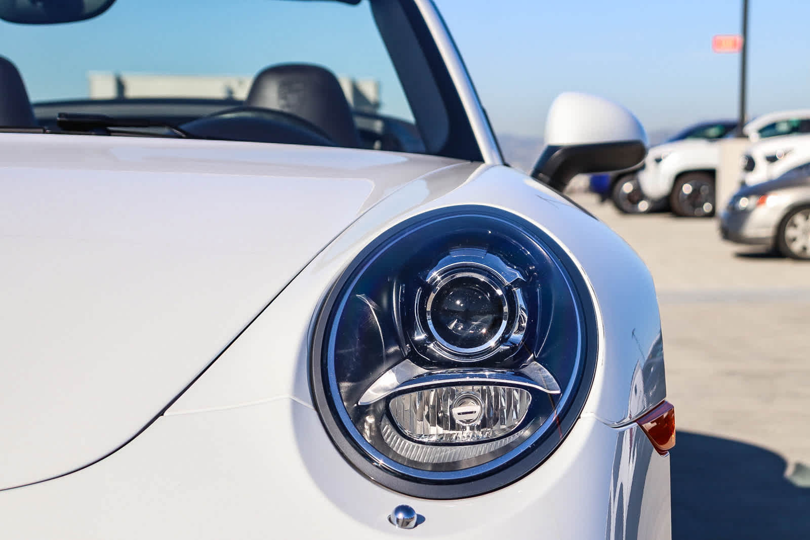 Thumbnail: 2014 Porsche 911 - 13