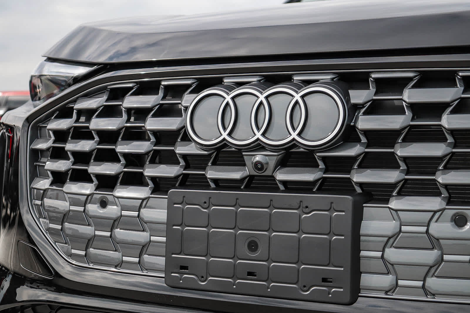 Thumbnail: 2025 Audi Q5 - 5