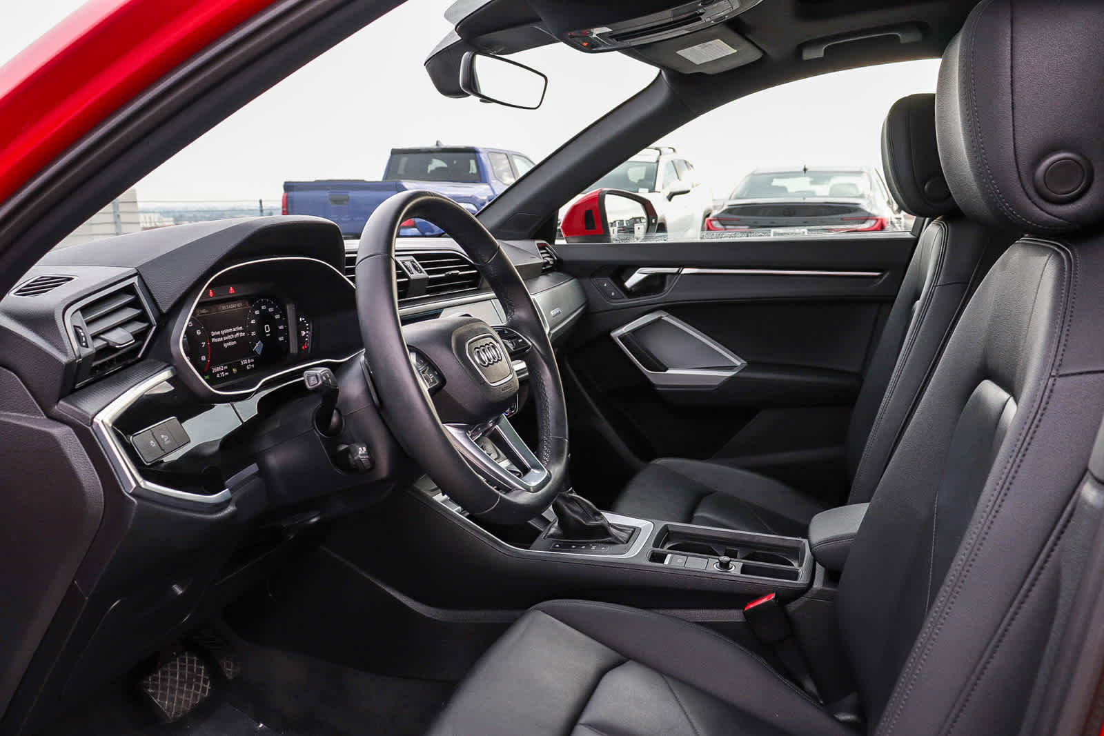 Thumbnail: 2023 Audi Q3 - 24