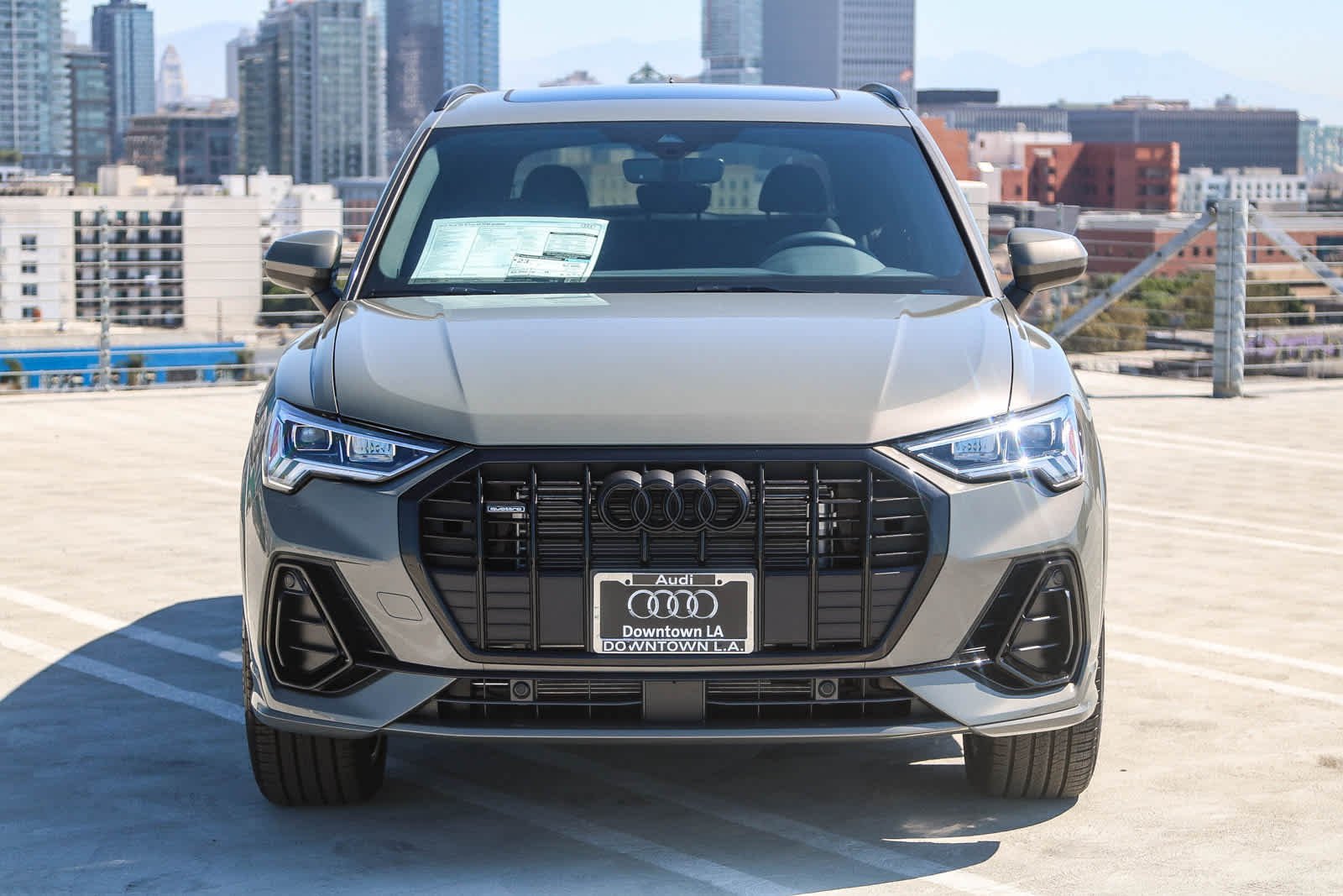 Thumbnail: 2025 Audi Q3 - 2