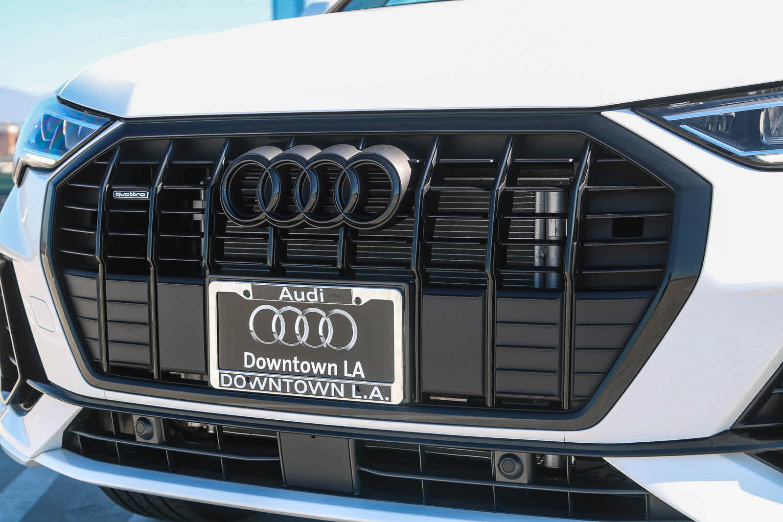 Thumbnail: 2025 Audi Q3 - 6